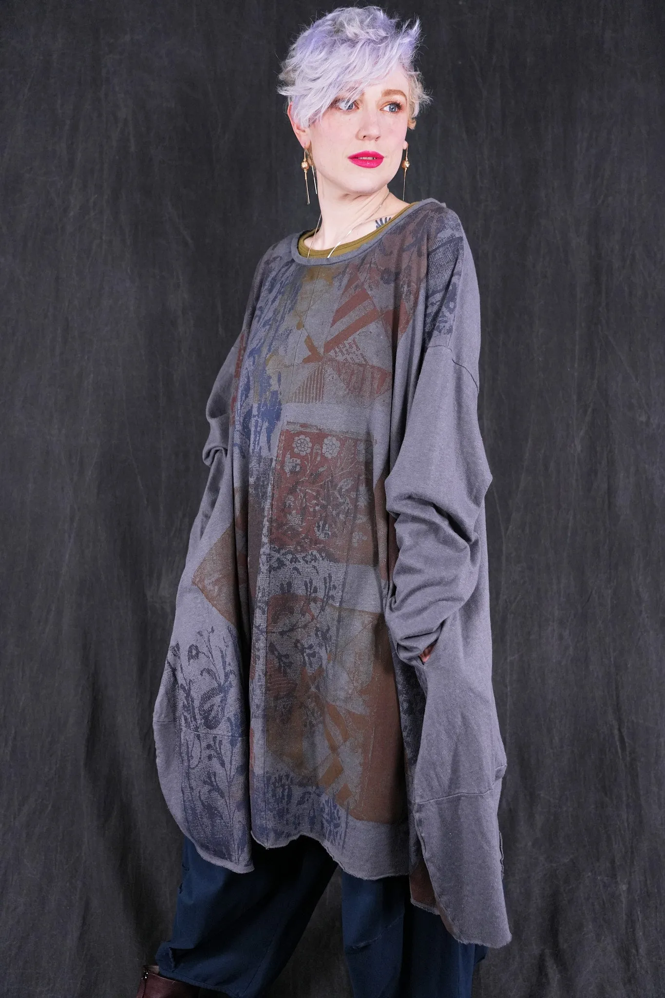 7240 Winter Story Dress Rock-P