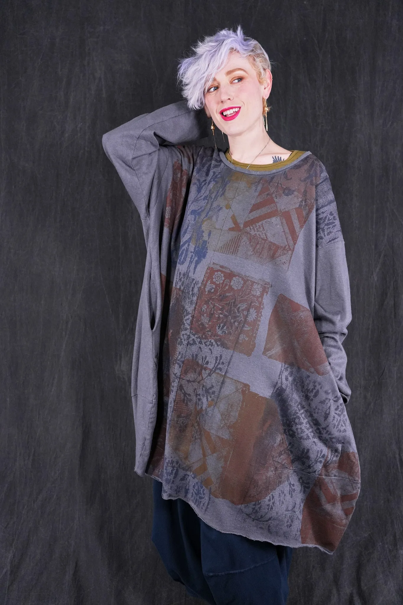 7240 Winter Story Dress Rock-P