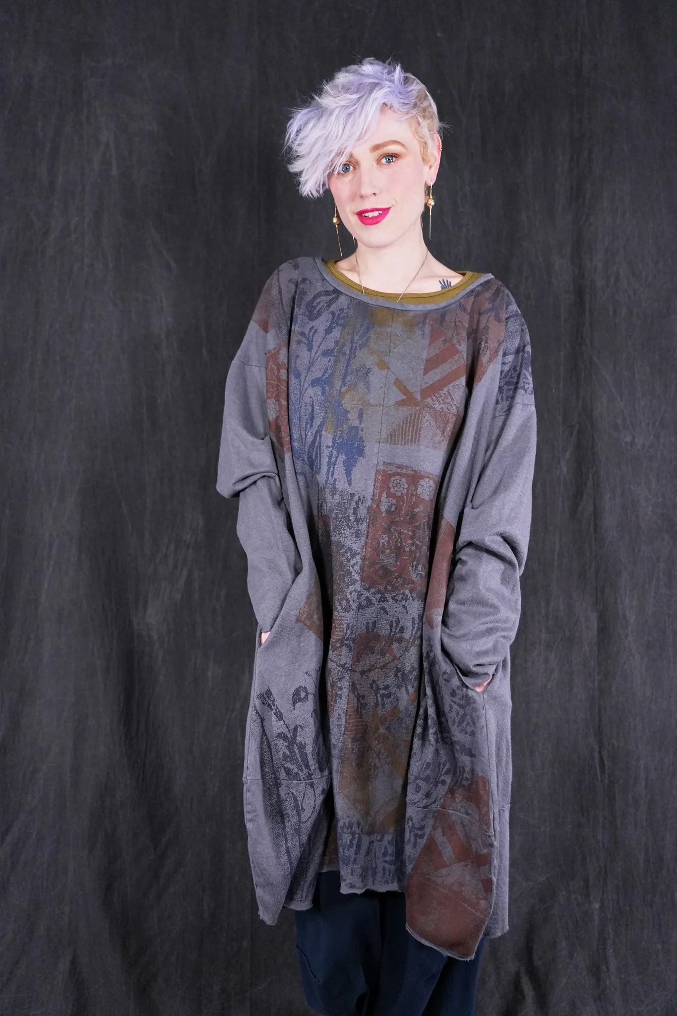 7240 Winter Story Dress Rock-P