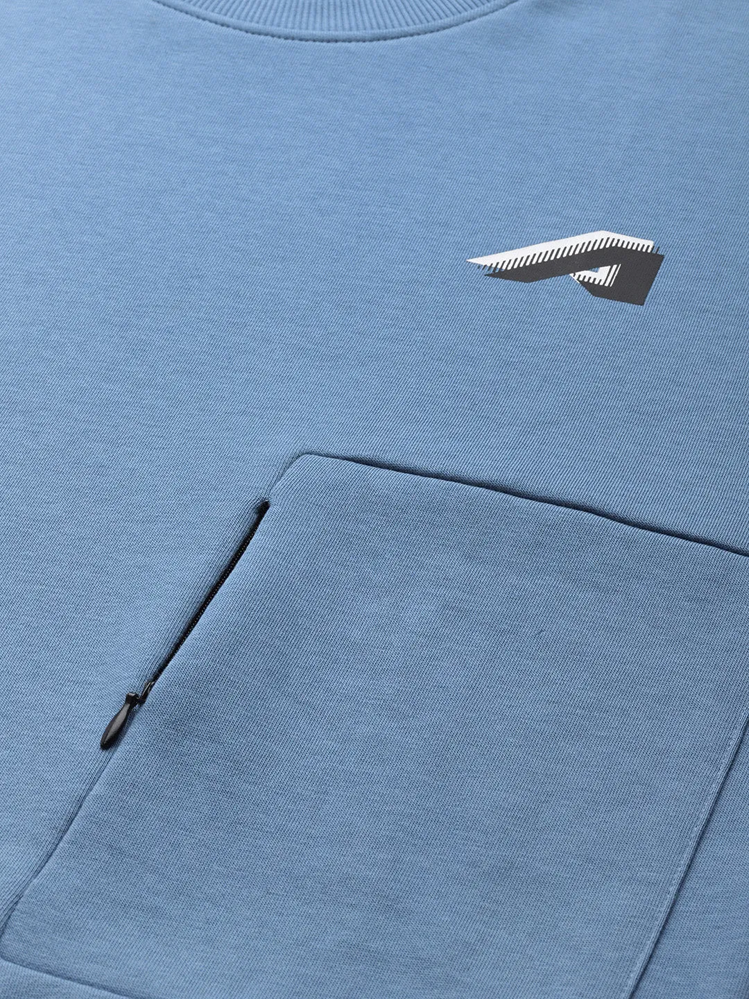 Alcis Men Blue Solid Sweatshirt