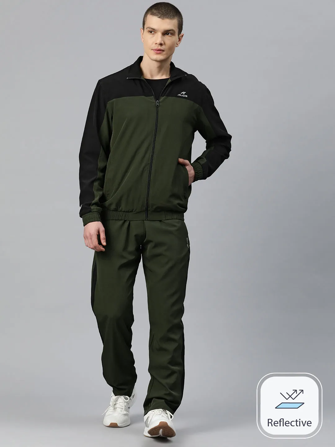 Alcis Men Colourblocked Apex Predator Tracksuit