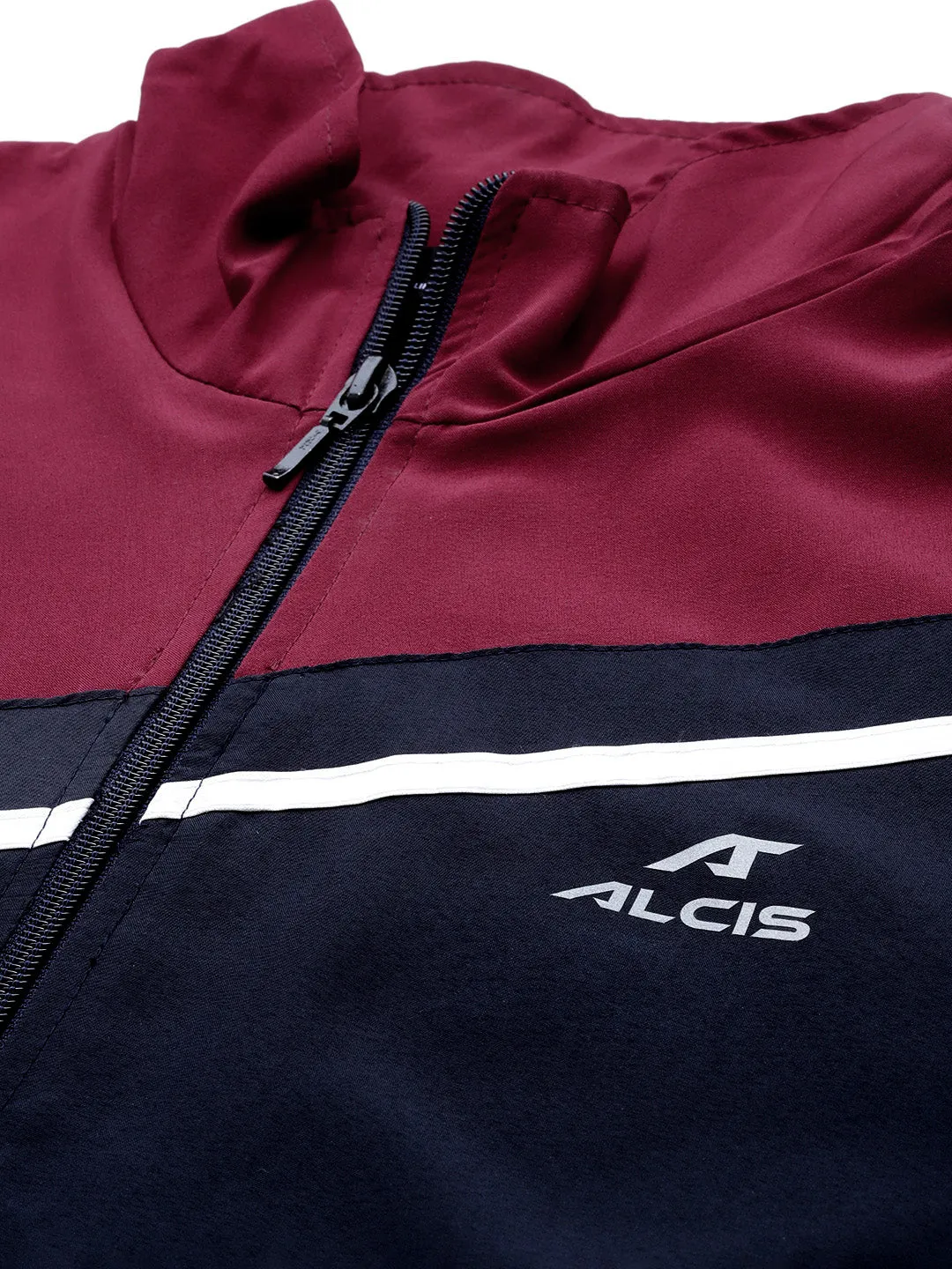 Alcis Men Colourblocked Tracksuit