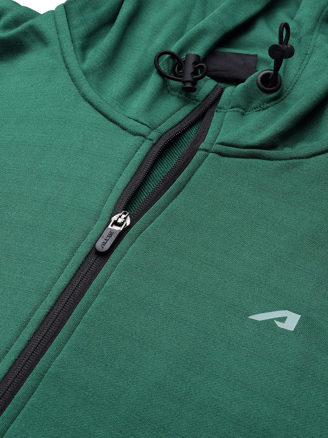 Alcis Men Green Solid Tracksuit