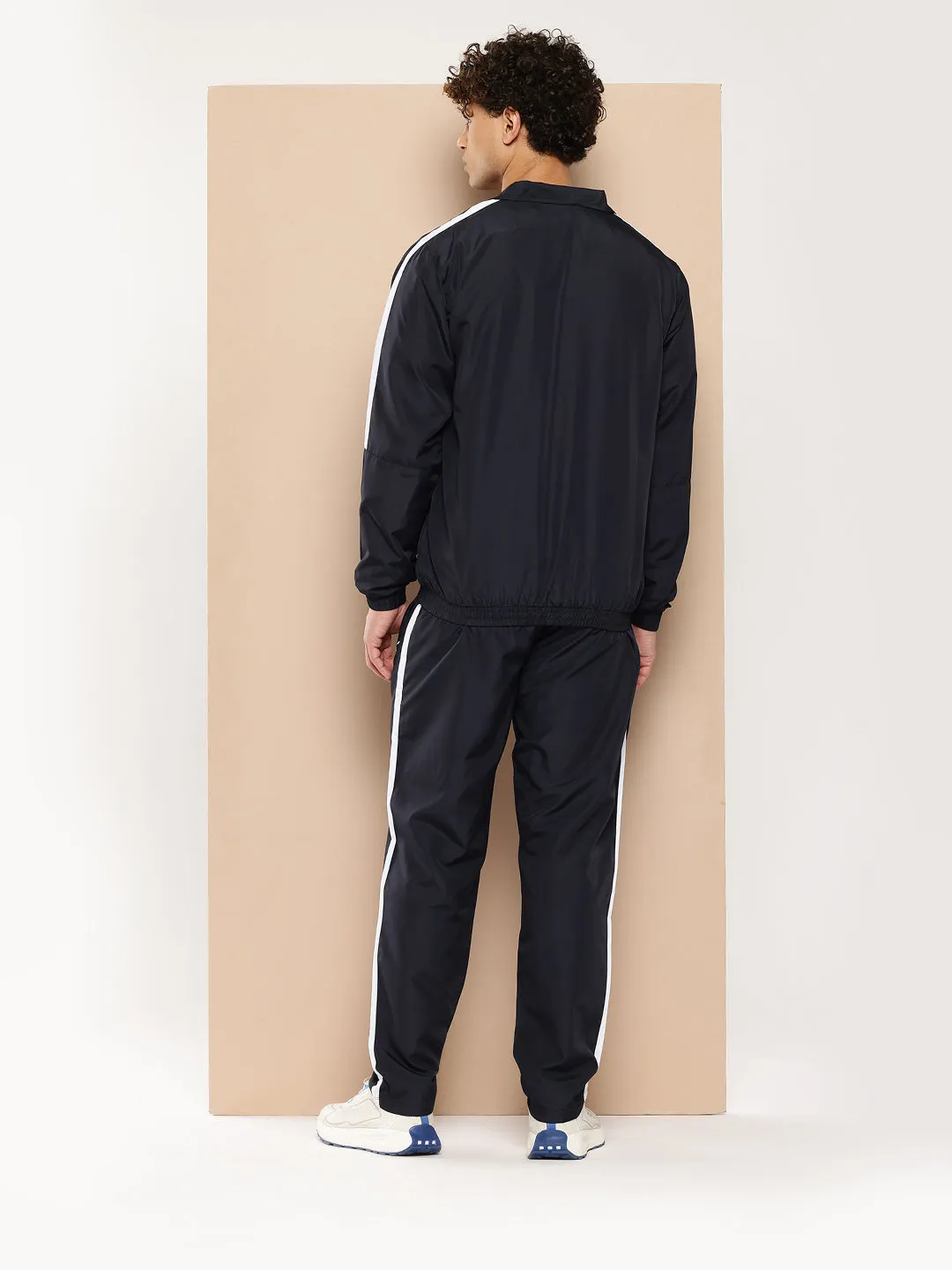 Alcis Men Solid Tracksuits