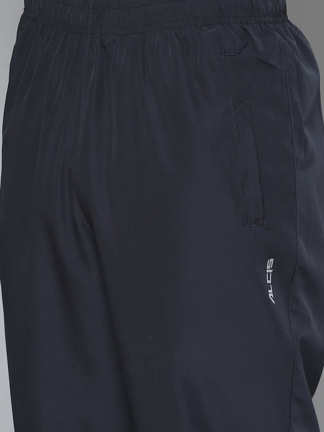 Alcis Men Striped Tracksuit