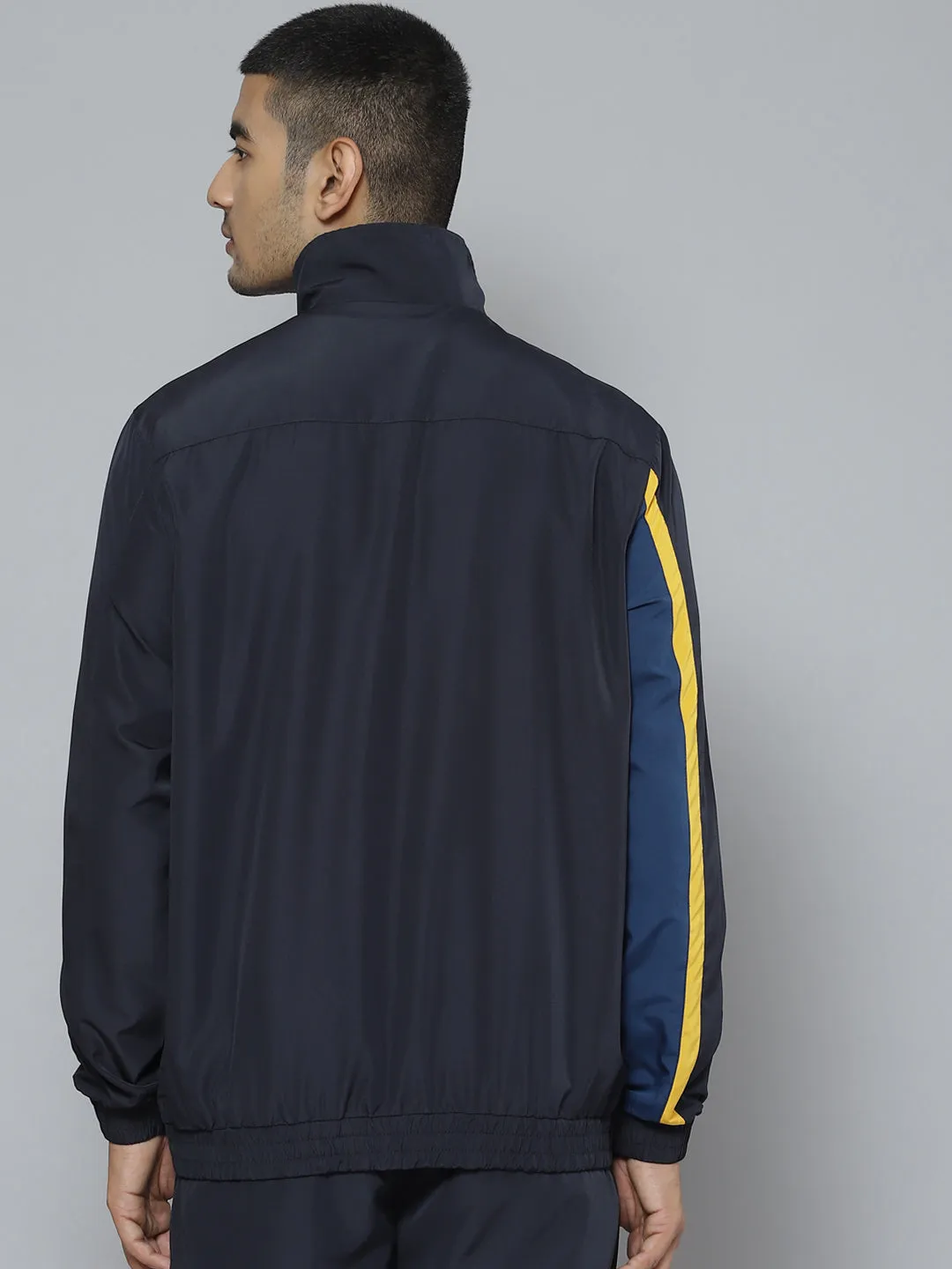 Alcis Men Striped Tracksuit