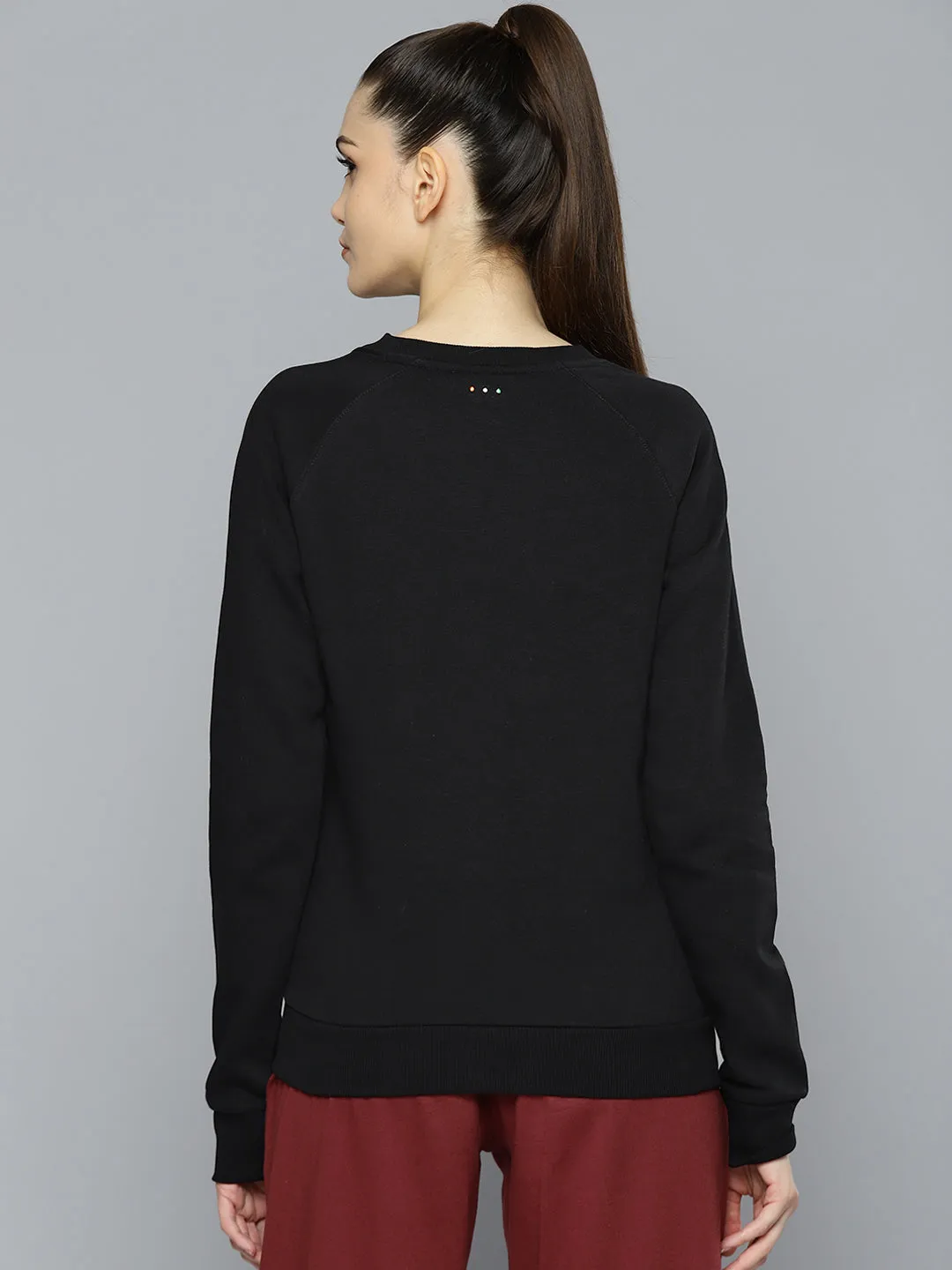 Alcis Women Black Solid Sweatshirt