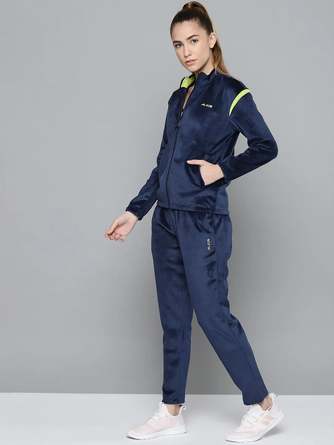 Alcis Women Navy Blue Solid Tracksuits