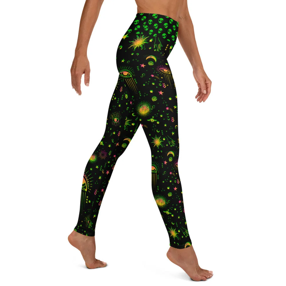 Aliens and Spaceship Yoga Leggings