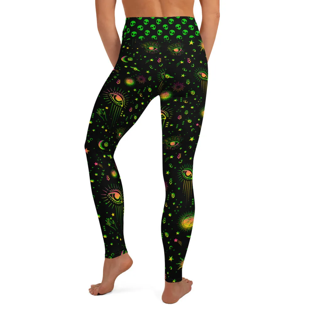 Aliens and Spaceship Yoga Leggings