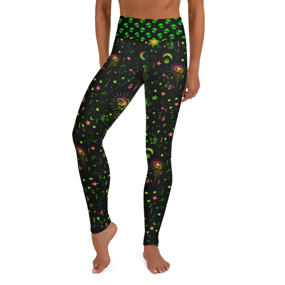 Aliens and Spaceship Yoga Leggings