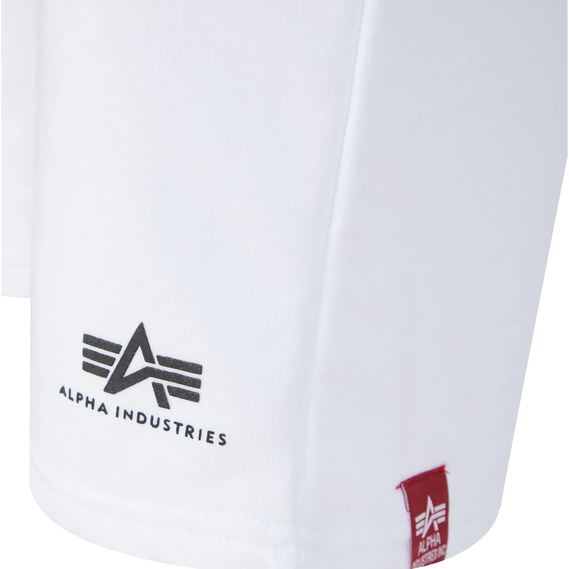 ALPHA INDUSTRIES BASIC SMALL LOGO SWEAT SHORTS