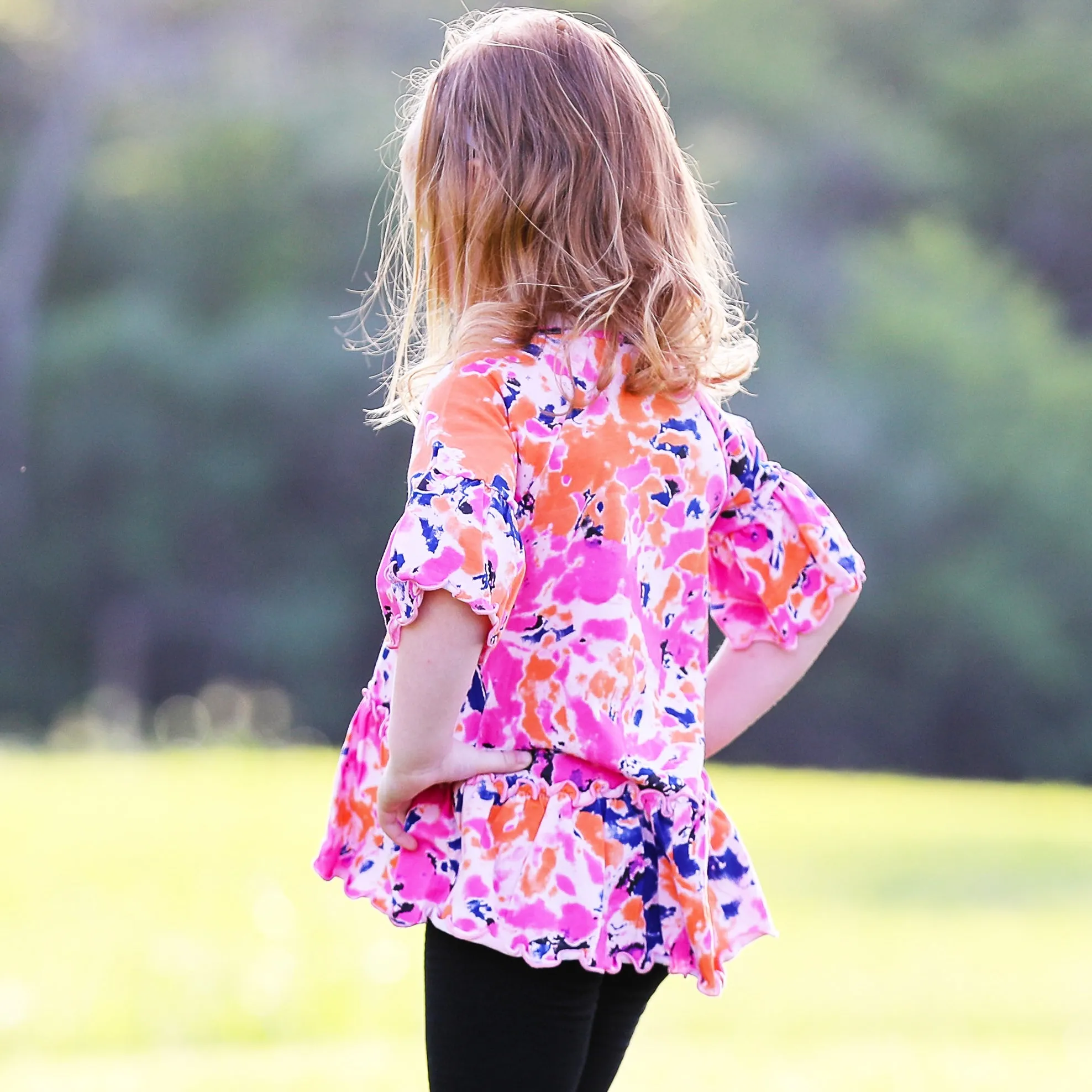 AnnLoren Girls 3/4 Angel Sleeve Tie Dye Cotton Knit Ruffle Shirt