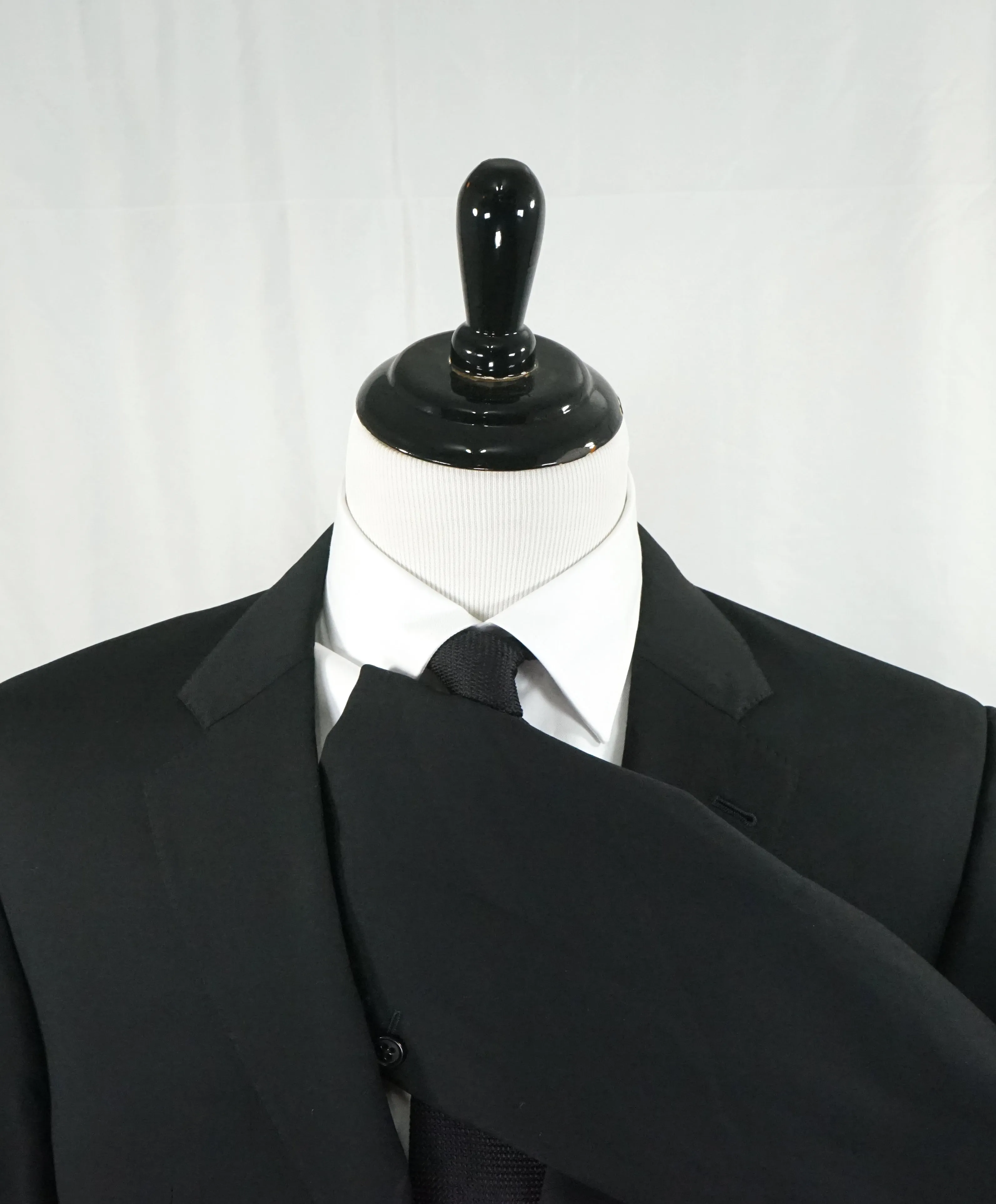 ARMANI COLLEZIONI - “G Line” Natural Stretch Black Notch Lapel Suit - 46R