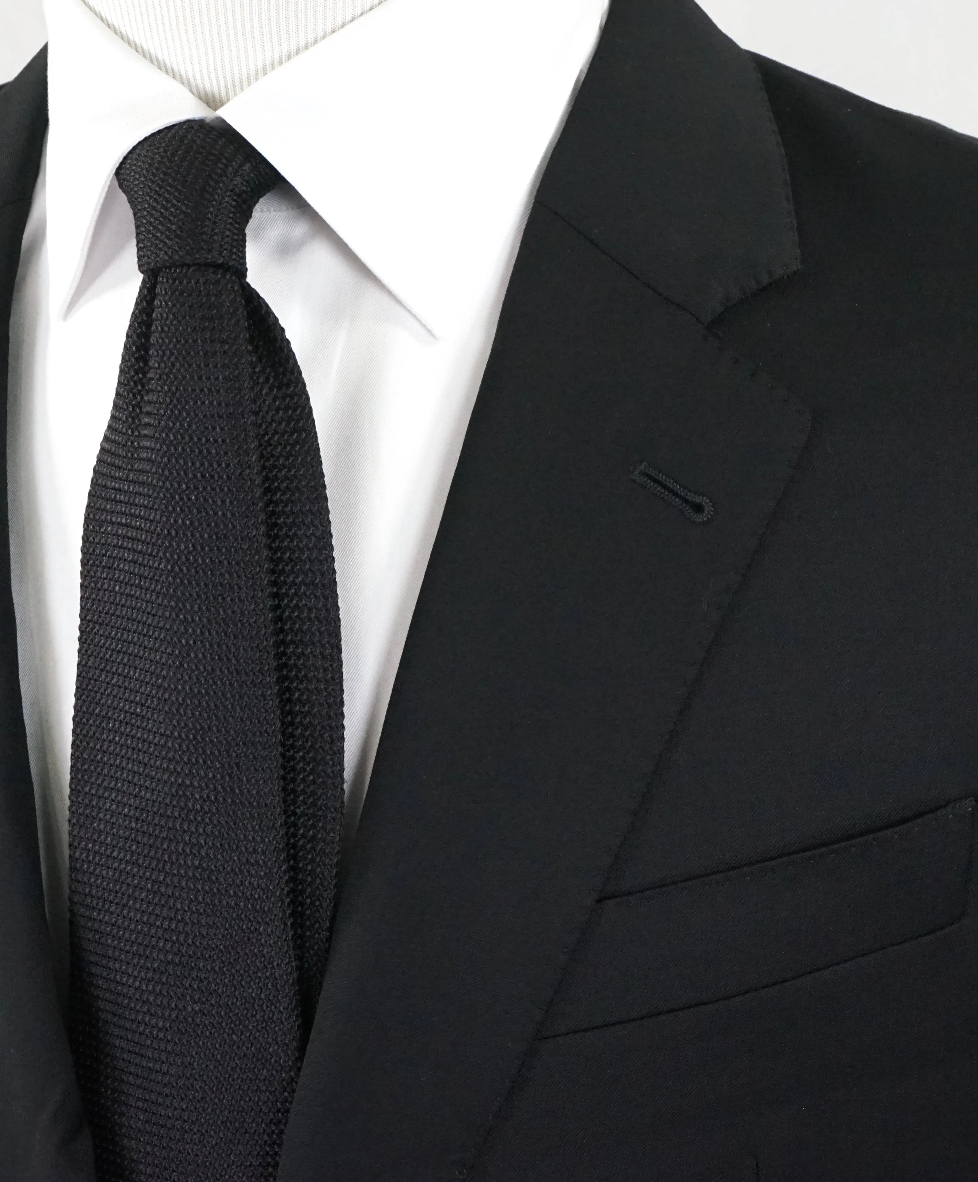 ARMANI COLLEZIONI - “G Line” Natural Stretch Black Notch Lapel Suit - 46R