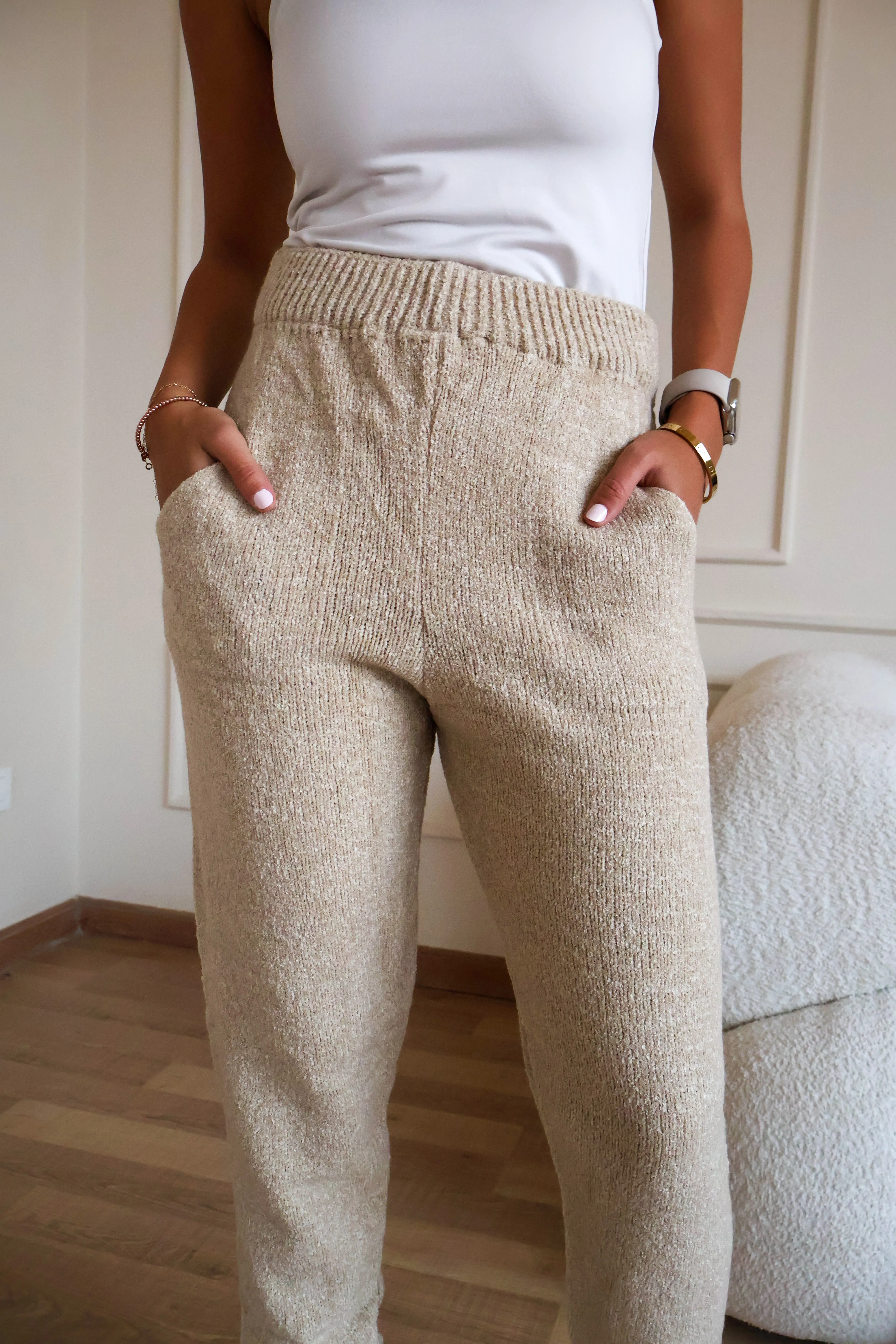 Beige wool pants