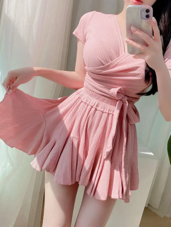 Black Lolita Outfits Ruffles Short Sleeves Top Pants Swimsuit