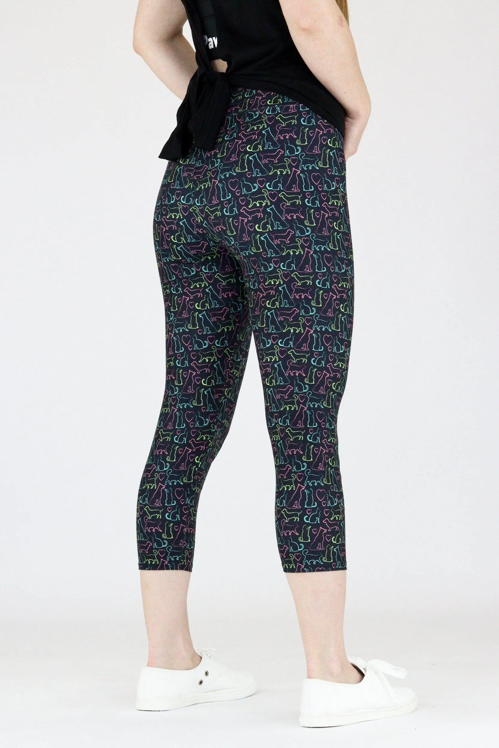 Cat Dog Love - Casual Capri Leggings