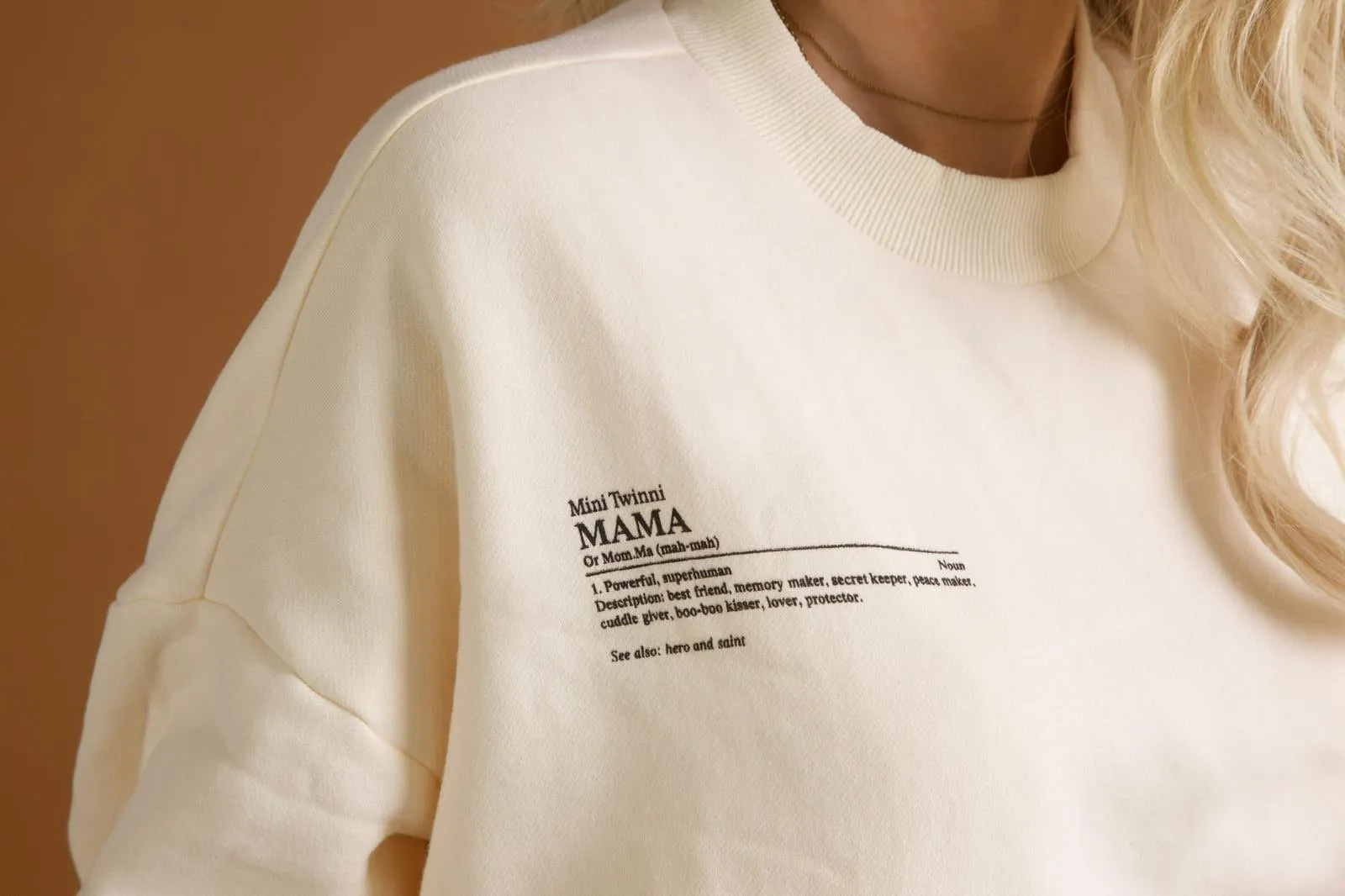 CREAM ‘MAMA’ slogan tracksuit - ADULT
