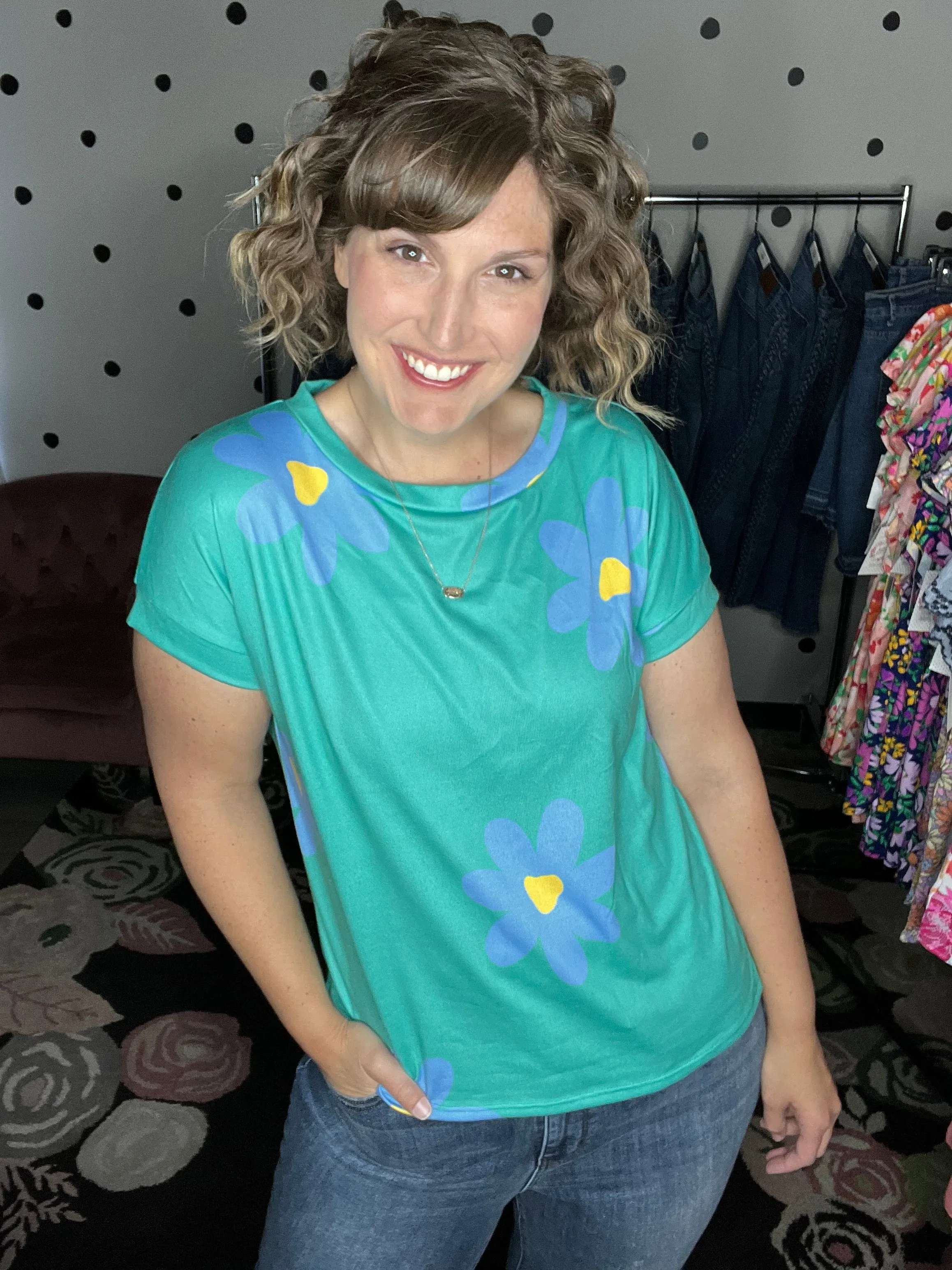 Daisy Short Sleeve Tops