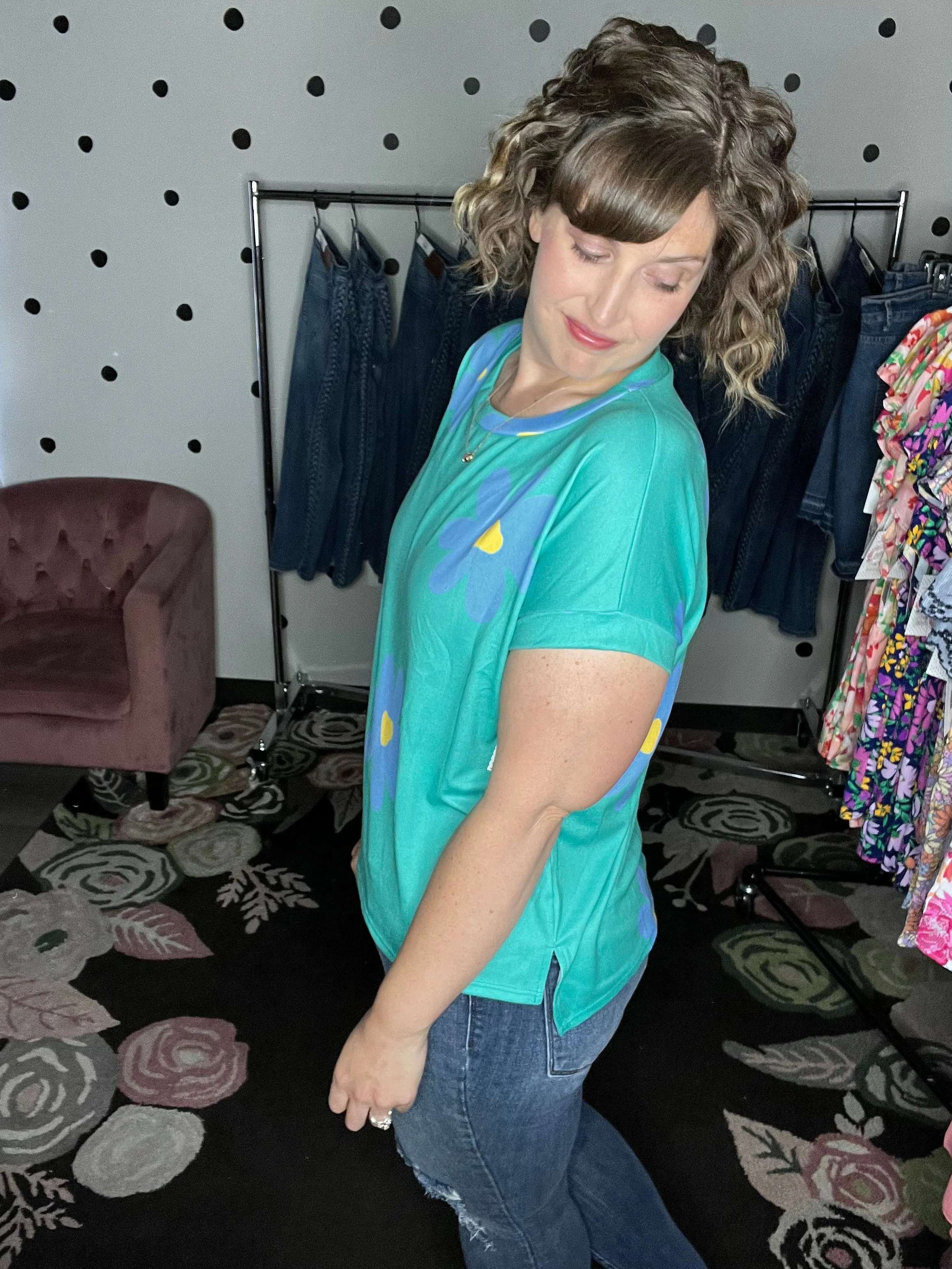 Daisy Short Sleeve Tops