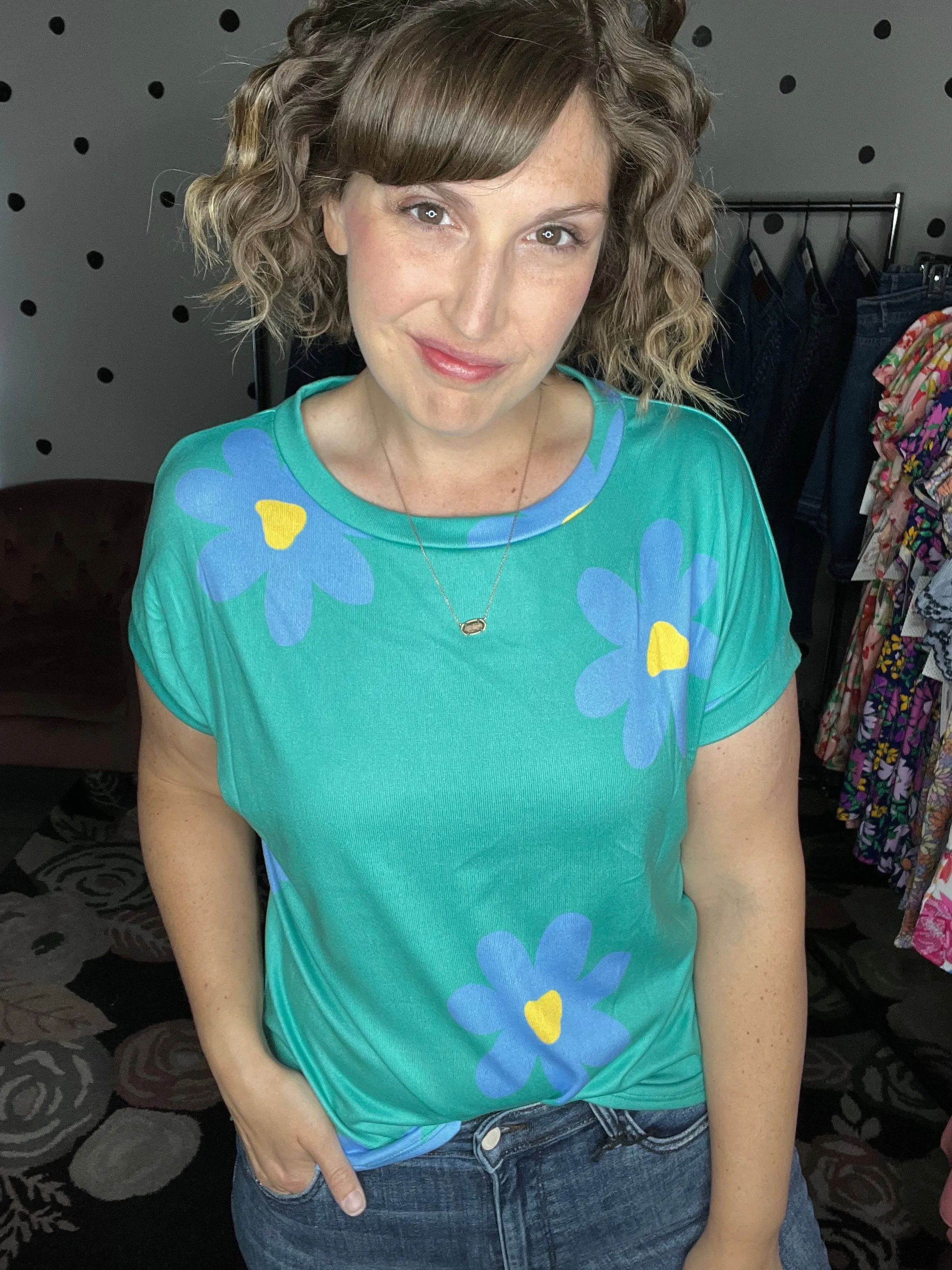 Daisy Short Sleeve Tops