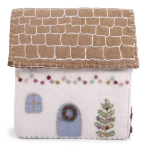 Felt House with Christmas Light Garland by Én Gry & Sif