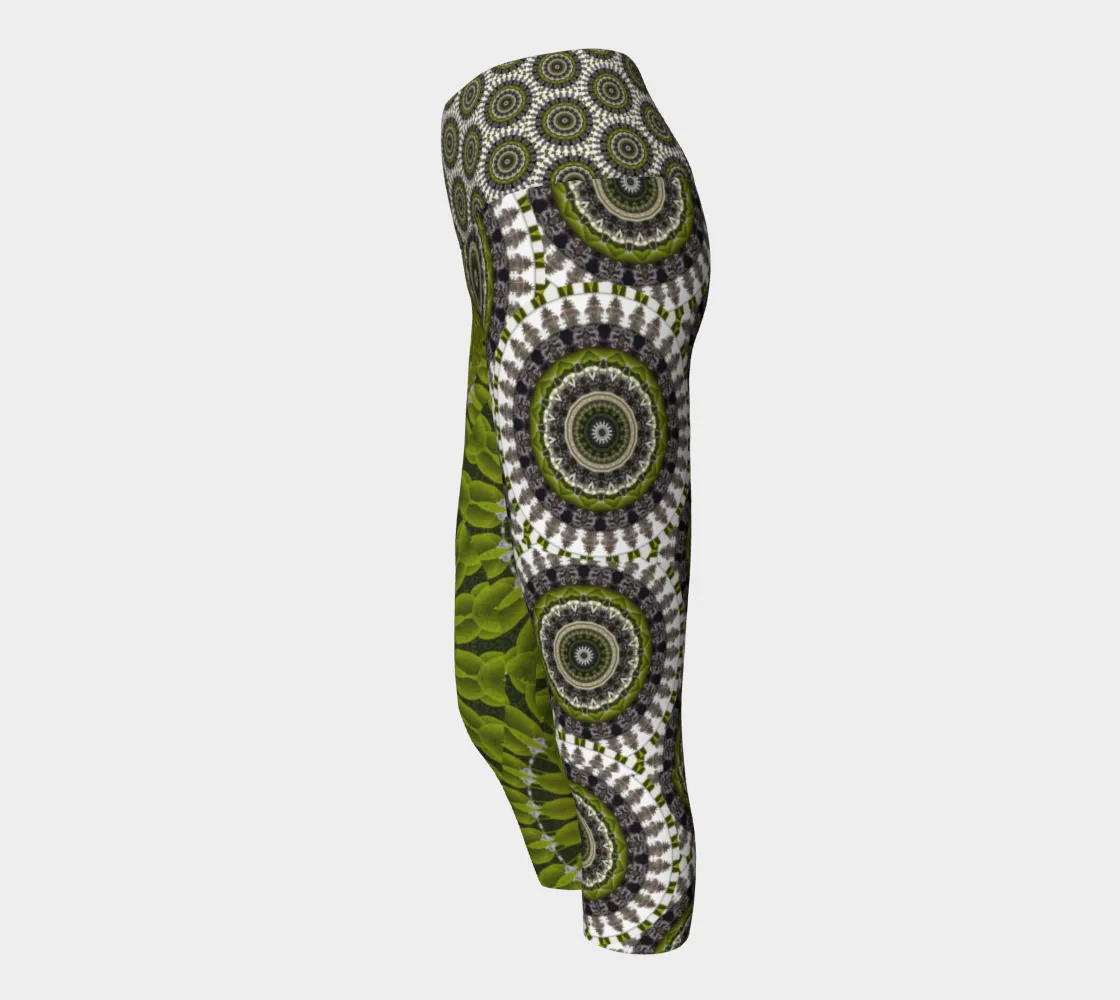 Fountain - Charleston Yoga Capris