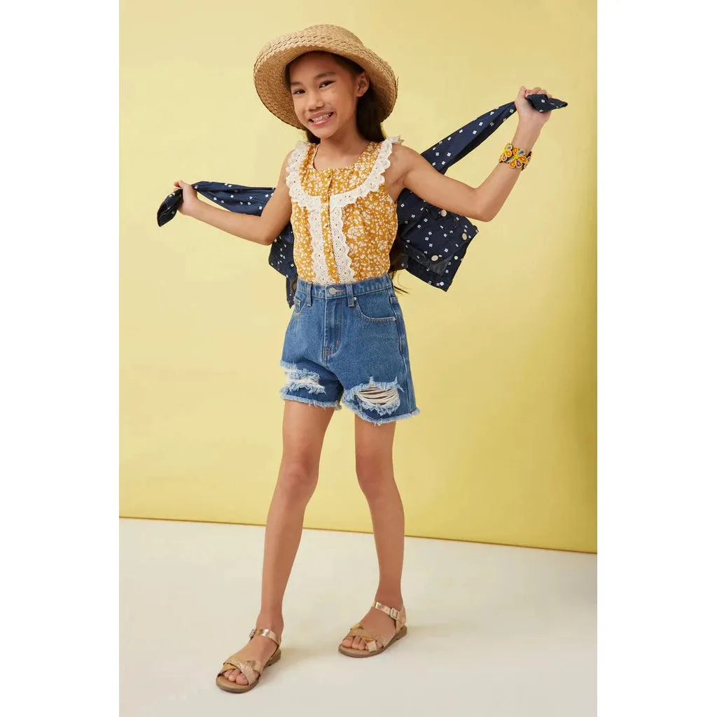 Hayden Girls Lace Detailed Ditsy Print Buttoned Tank