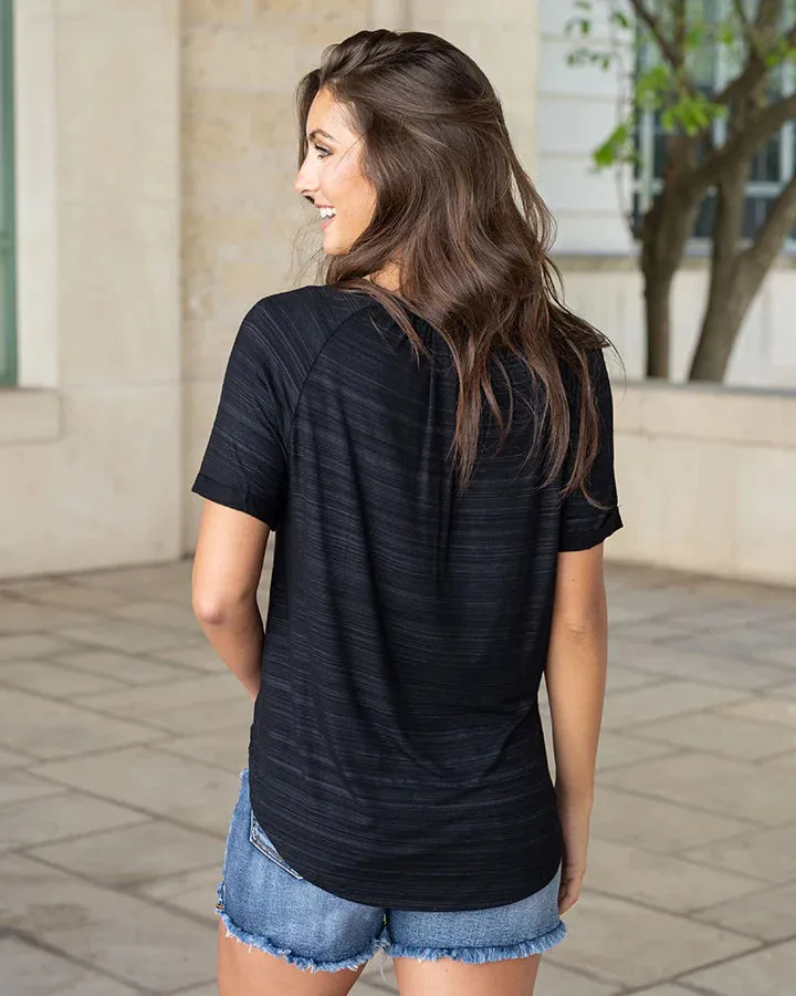 Lazy day pleated tee in space dye black