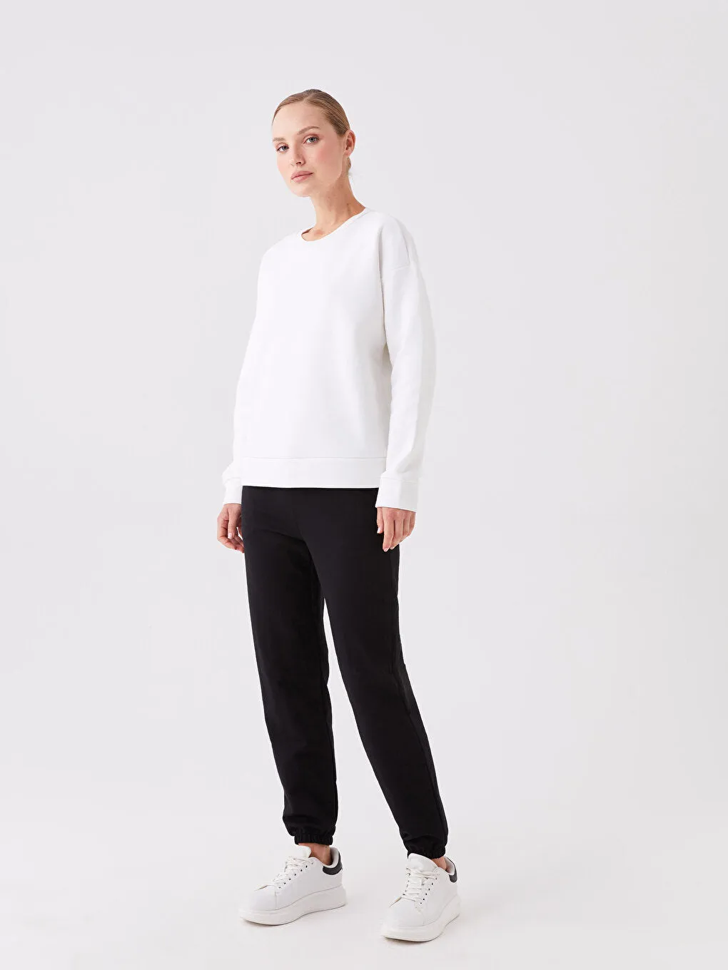 LC WAIKIKI Woman Waist Flat Jogger Tracksuit With Rubber