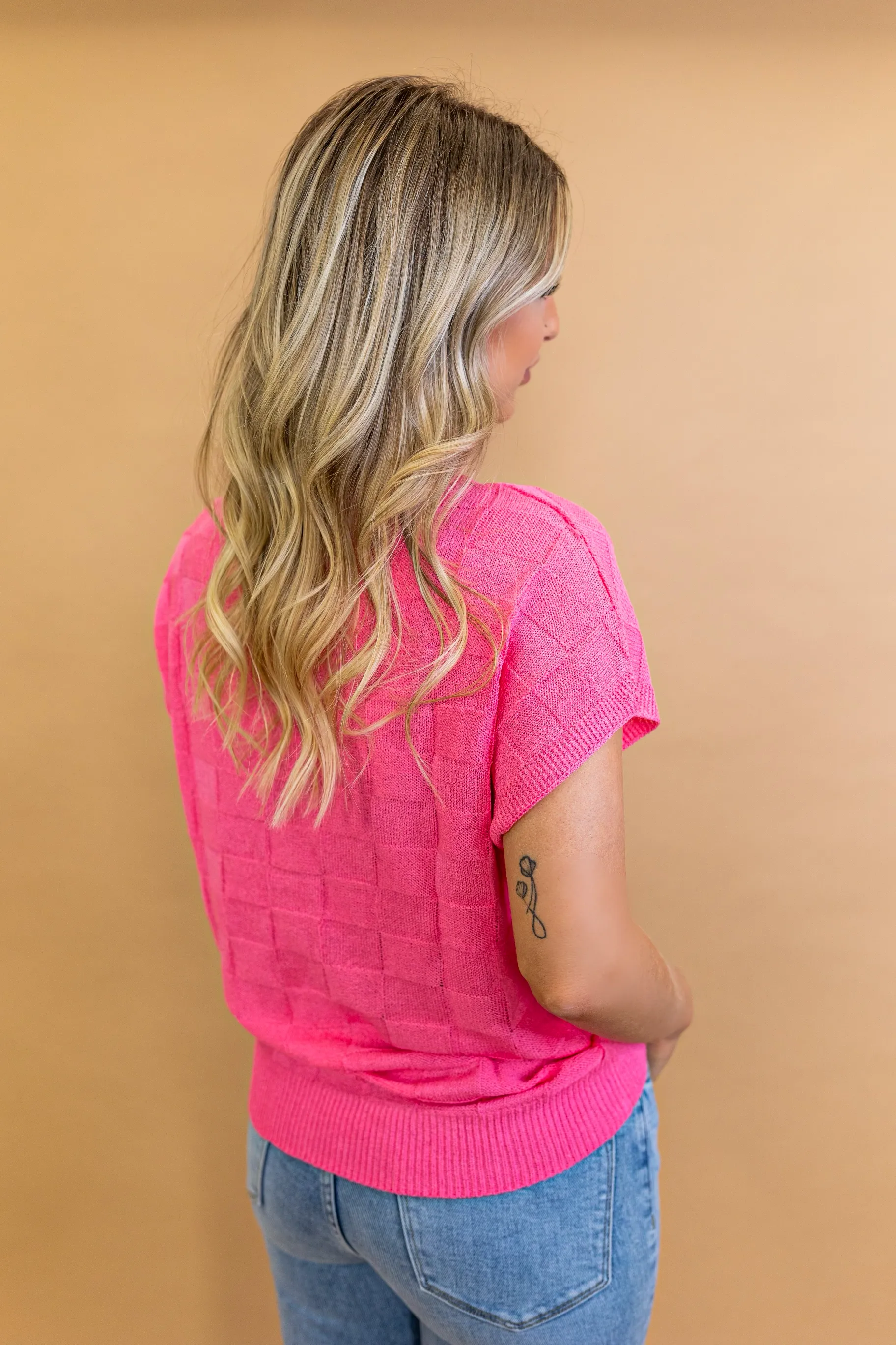 Leslie Short Sleeve Sweater in Pink