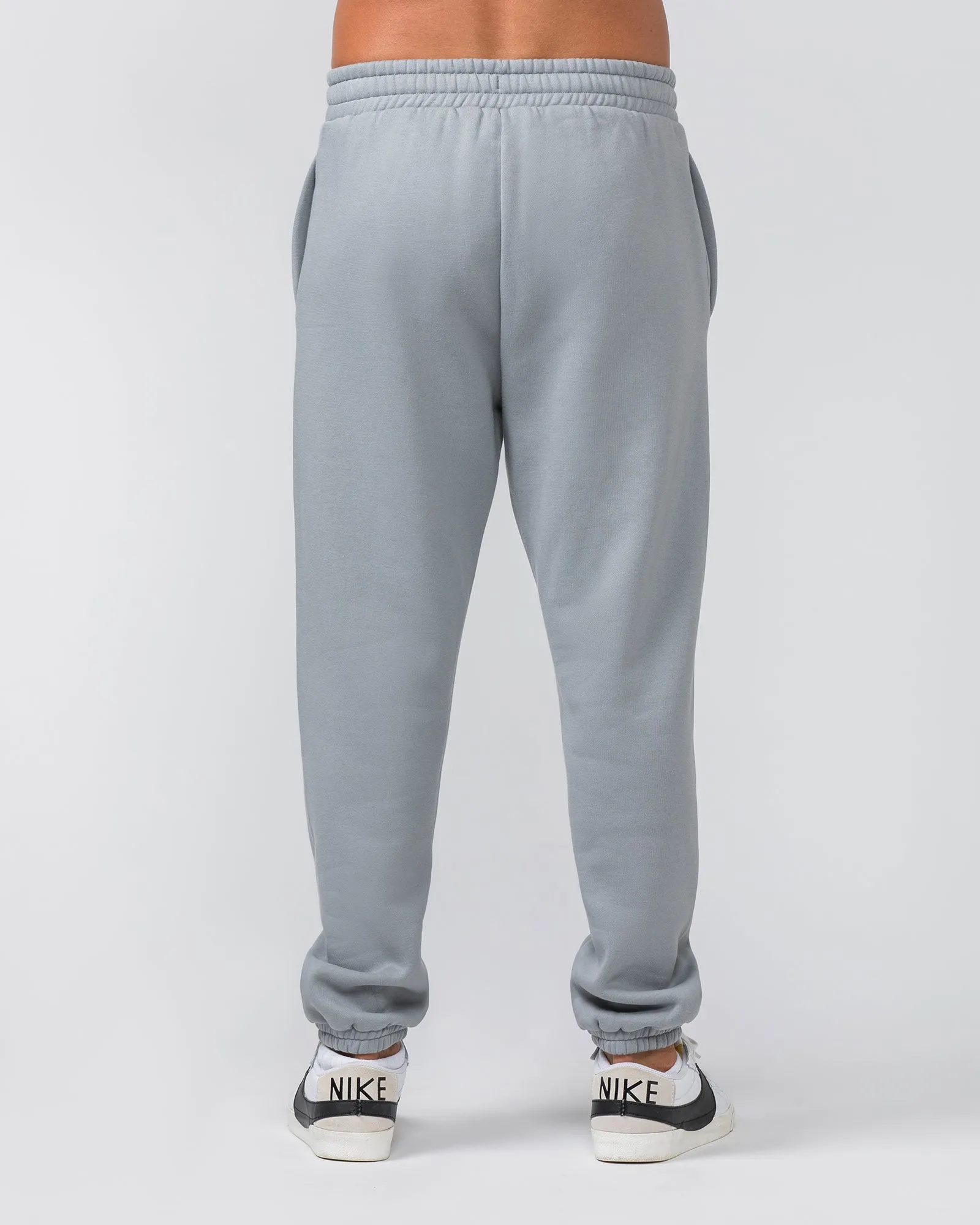 Lifting Trackies - Jet Grey