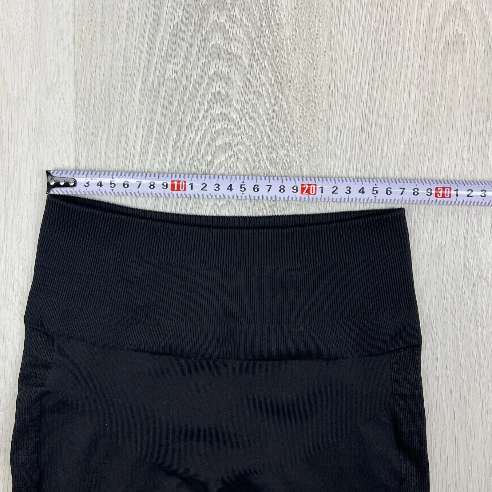 Lululemon Womens Black Cropped Leggings Pants Size Size 6-8 Approx