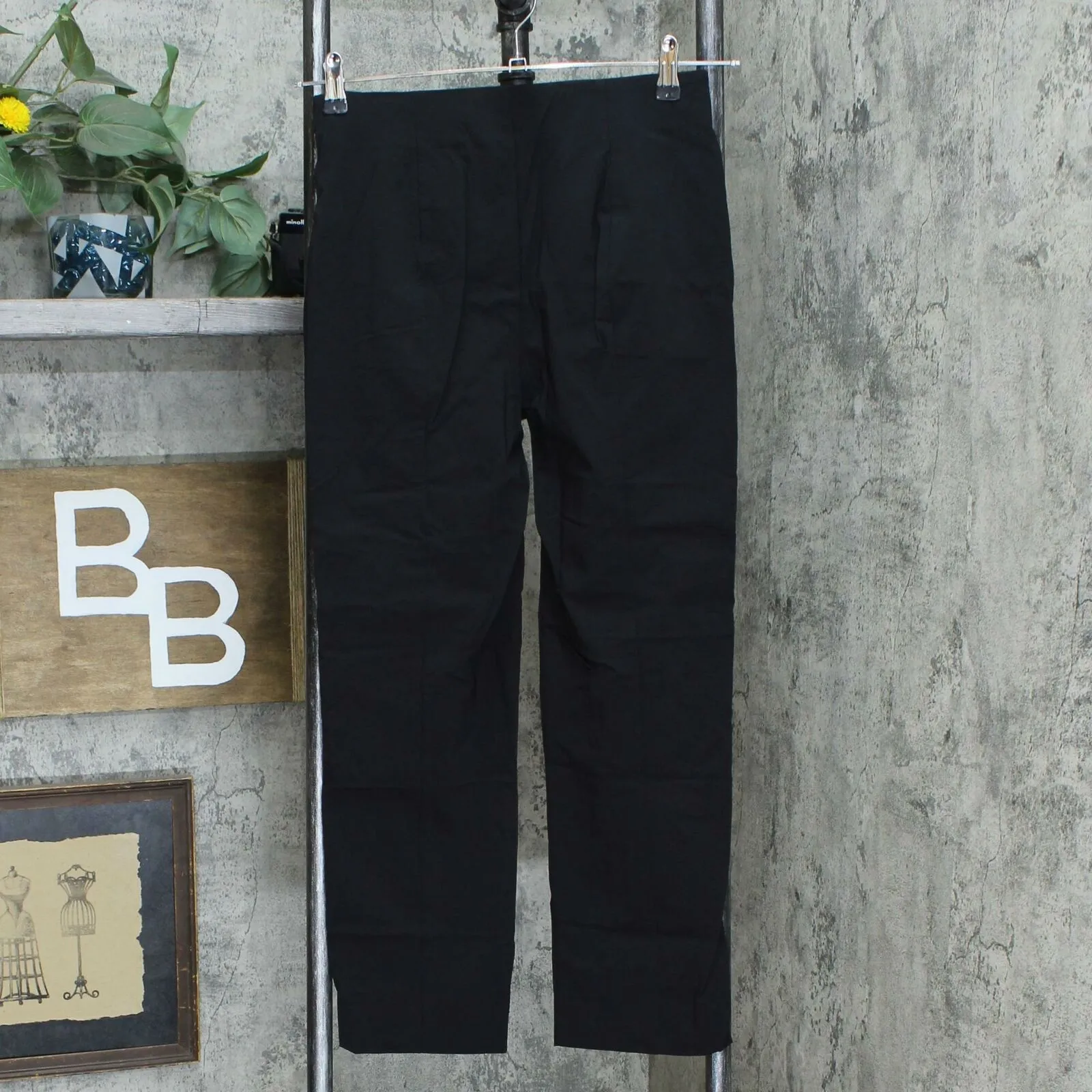 MarlaWynne Women's Bengaline Straight Leg Cropped Pants Black