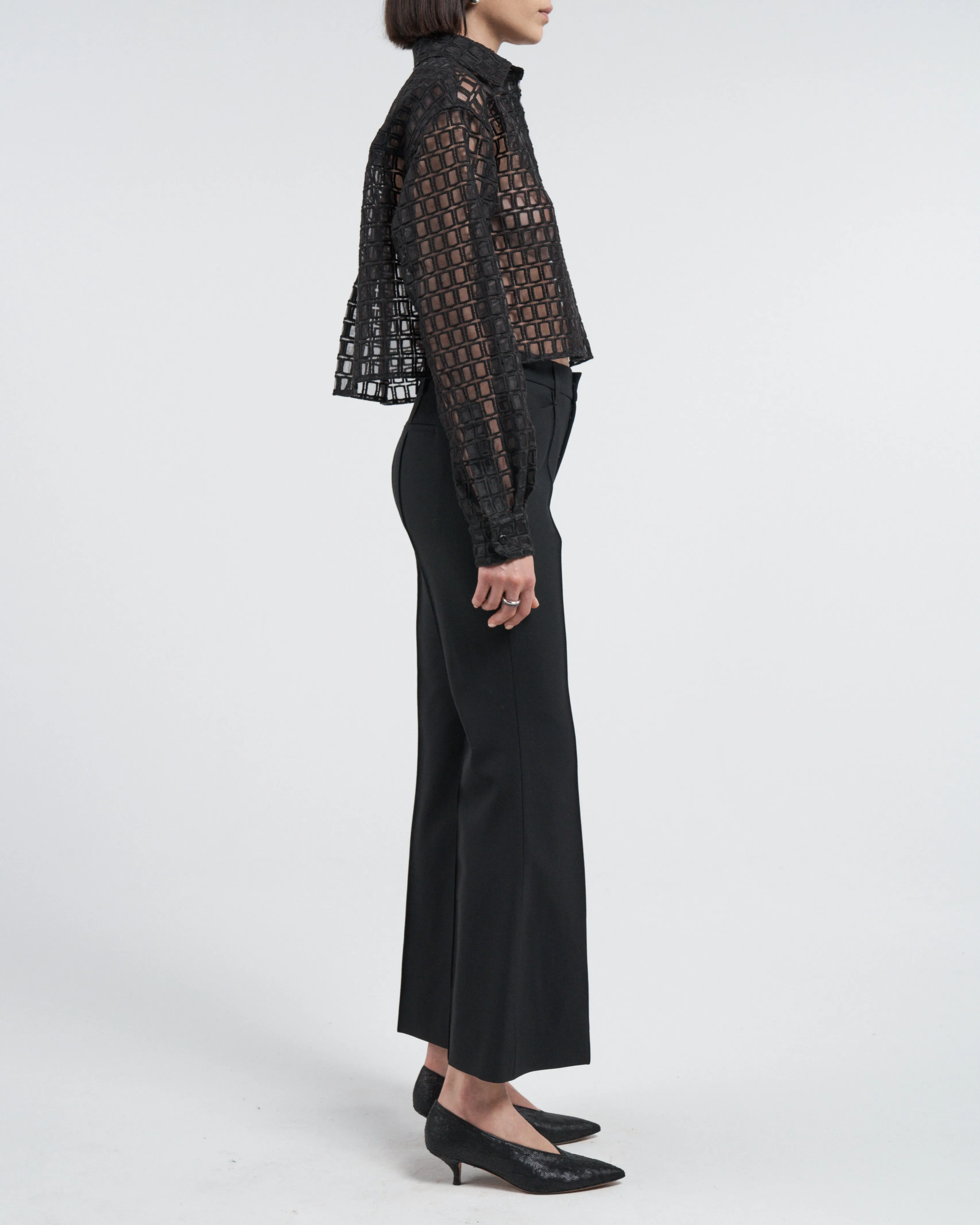 Mid Rise Flare in Black