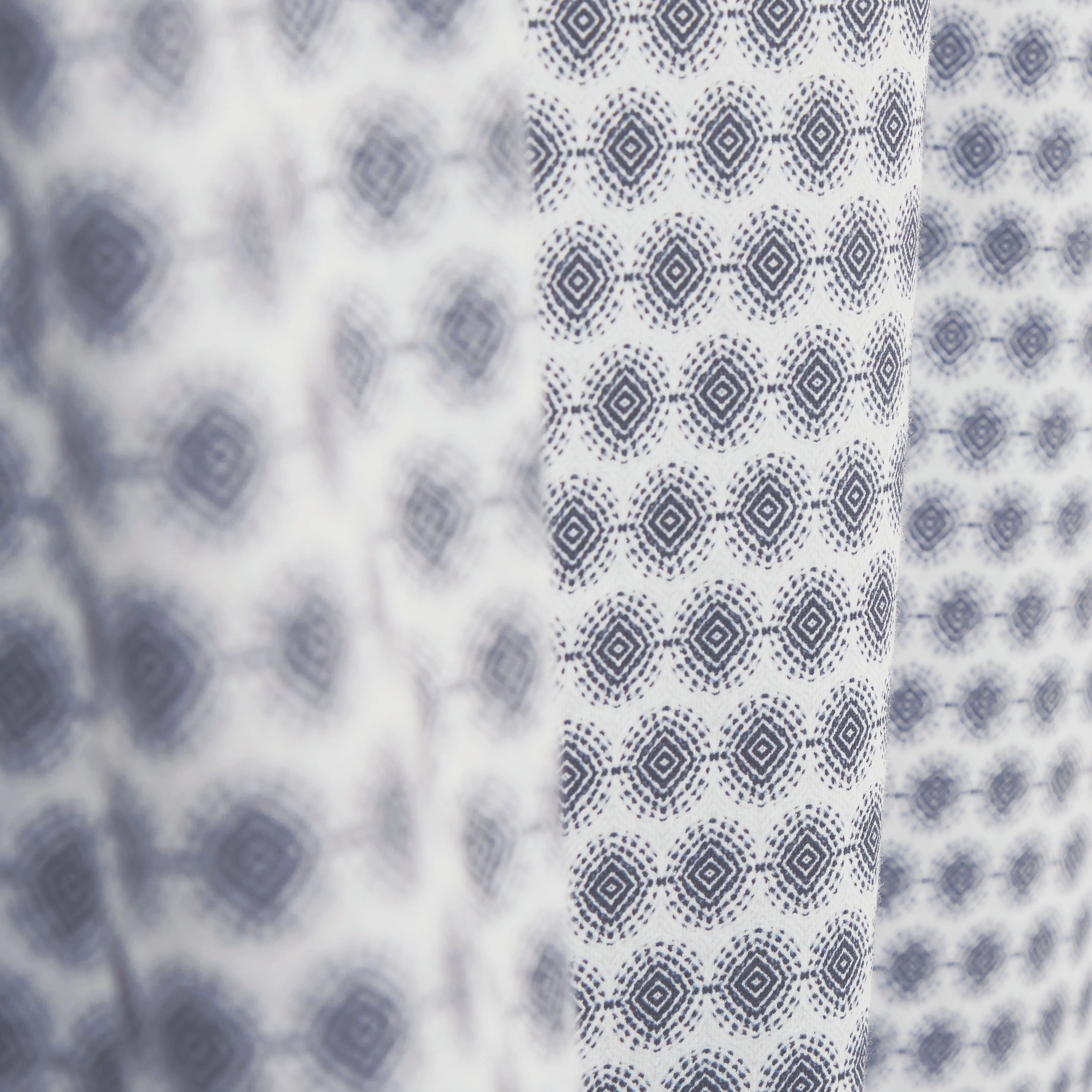 Miles Geometric OoohCotton Short Sleeve Shirt