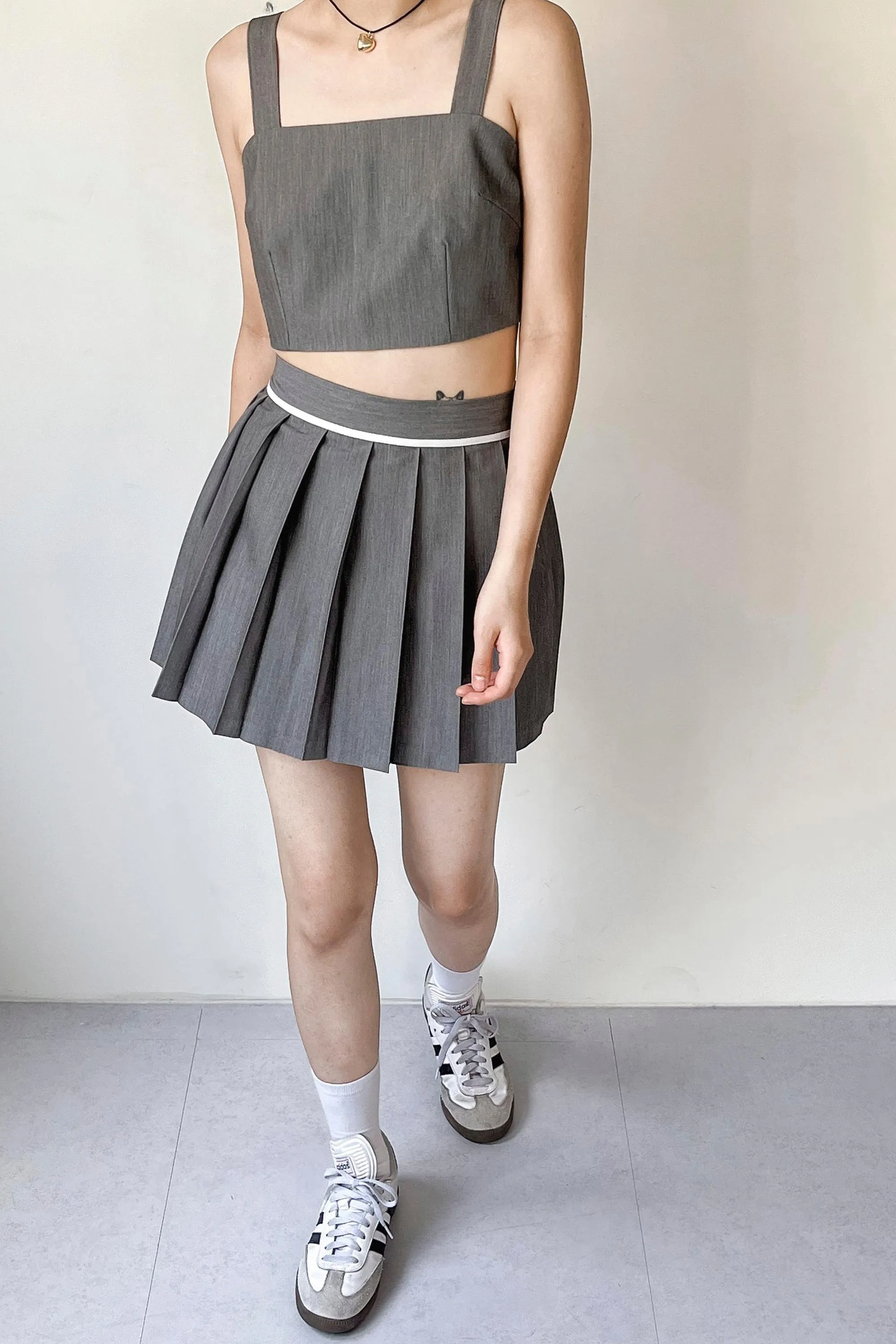 Mindy Cropped Top