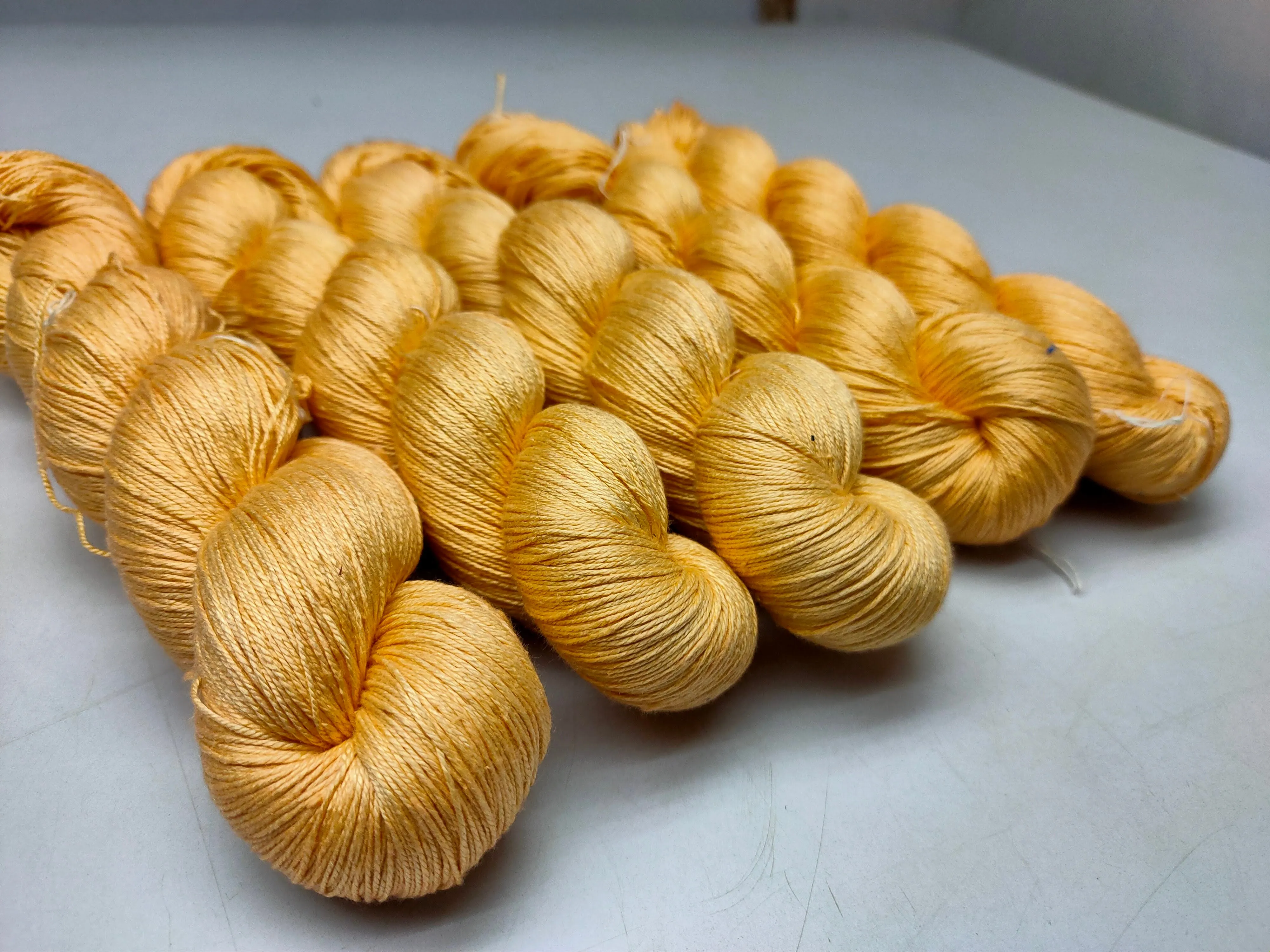 Mulberry Silk Yarn - 600M/100Gr. - Wheat