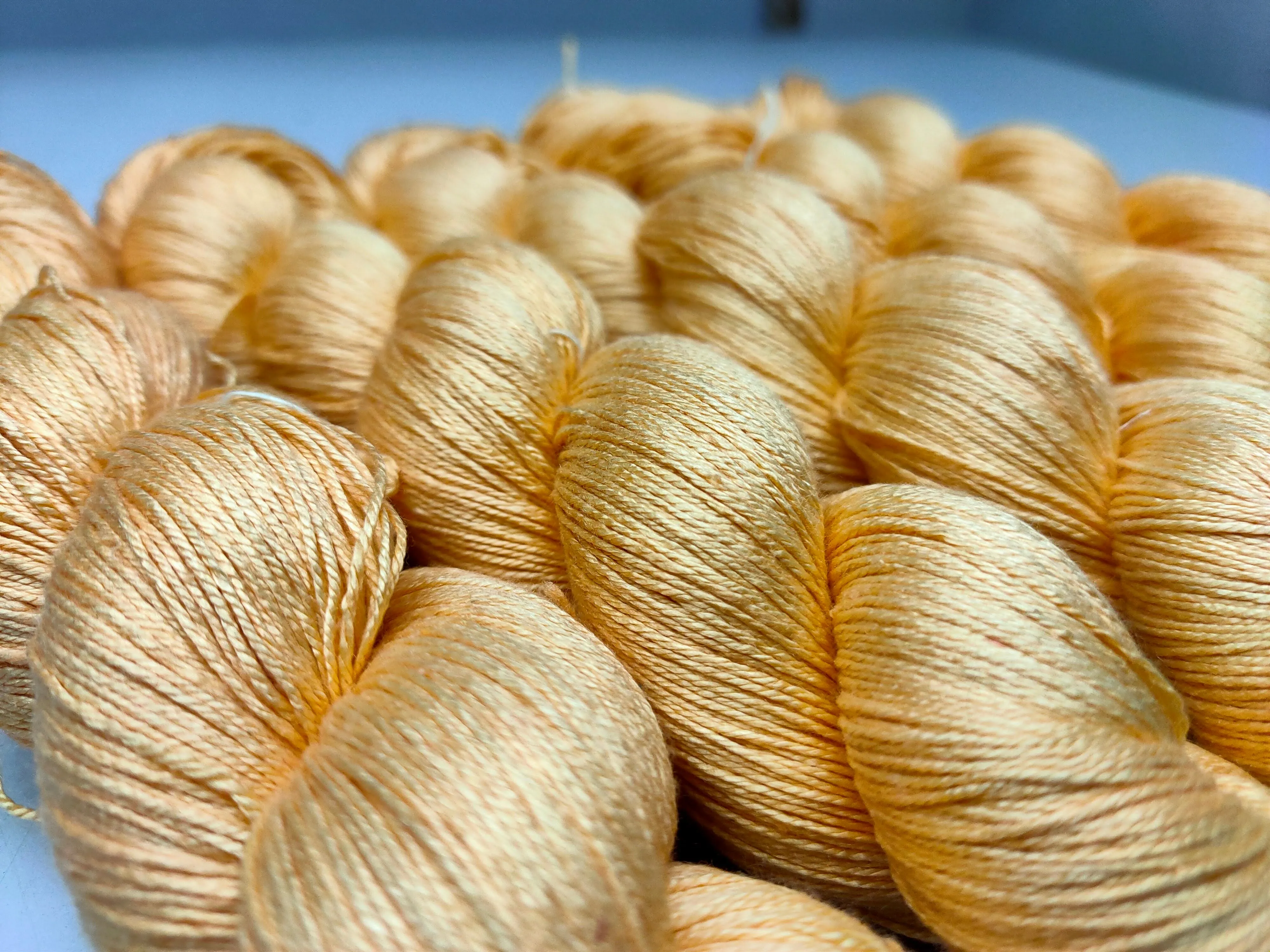 Mulberry Silk Yarn - 600M/100Gr. - Wheat