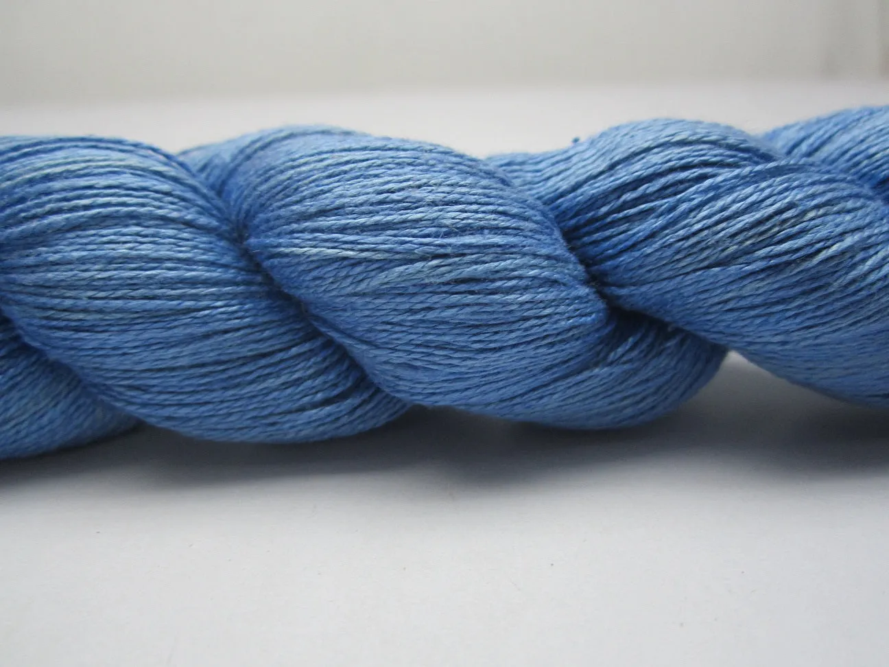 Mulberry Silk Yarn 900M/100Gr- 48
