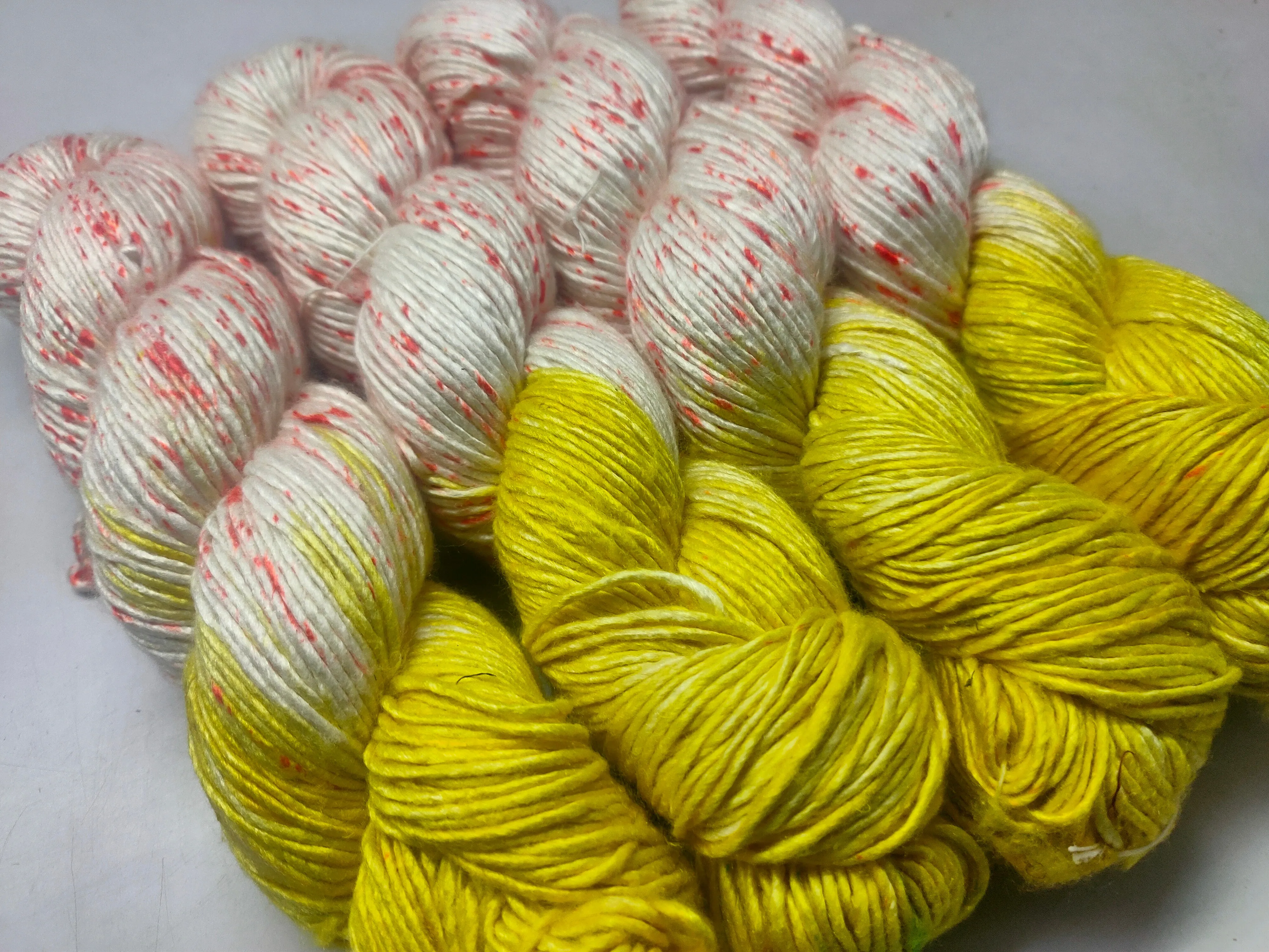 Mulberry Yarn Short Fiber - Sun Haze