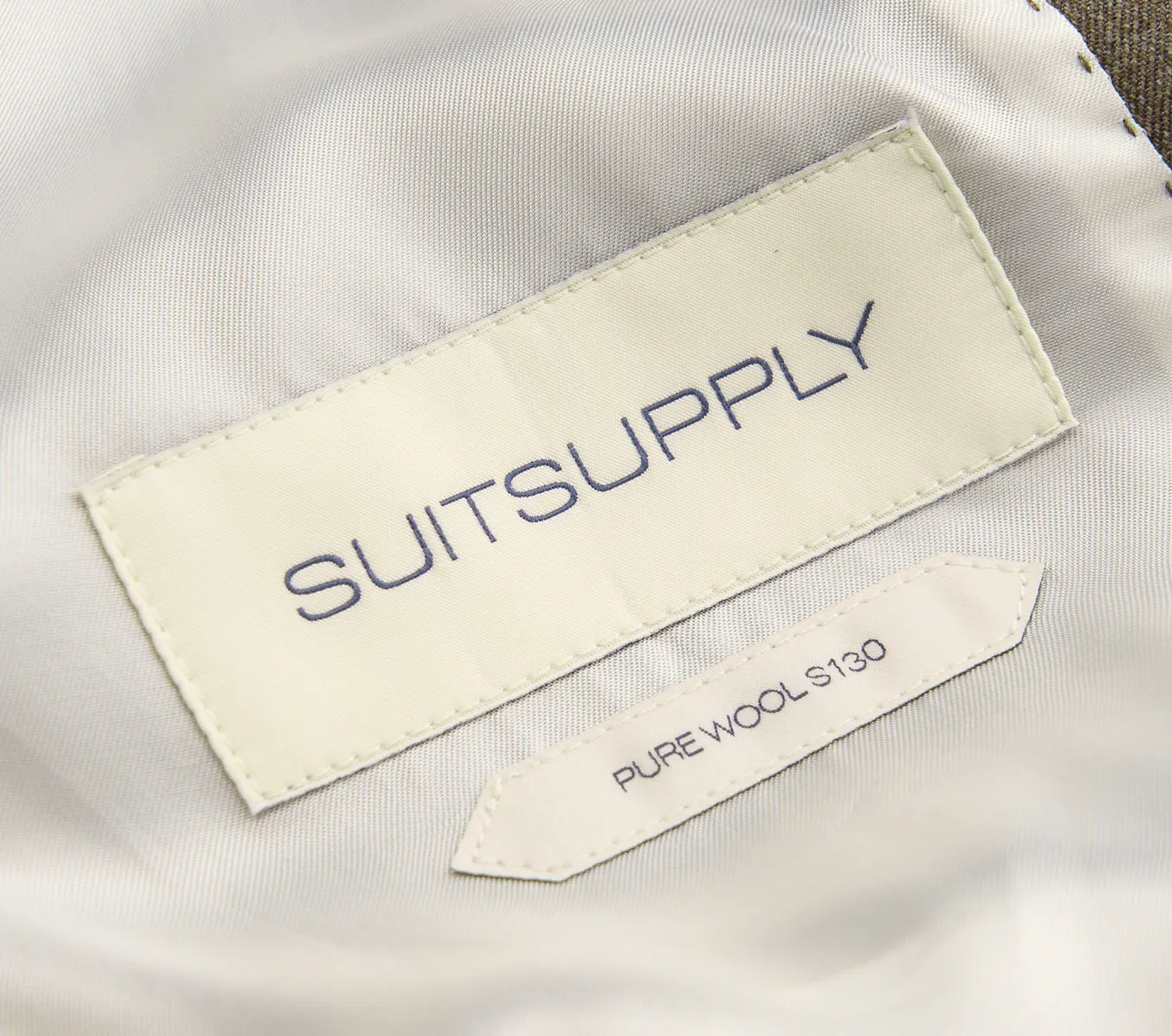 New Suitsupply Havana Taupe Pure Wool Super 130s All Season Suit - Size 44R