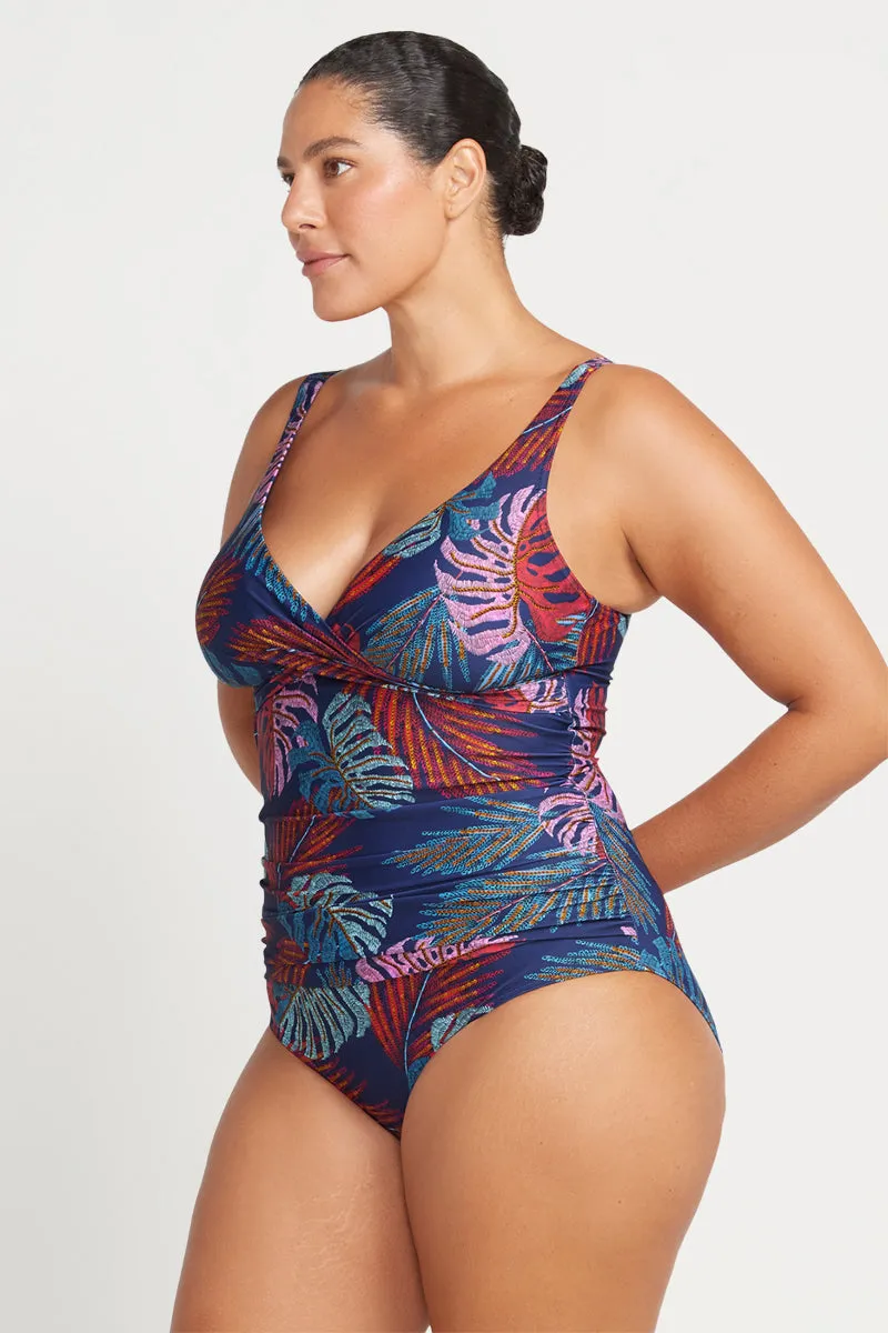 Nu Ornare Delacroix Multifit Cup One Piece