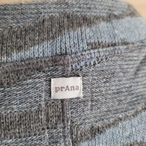 NWT prAna Wool Snowbound Sweater in Nightshade Blue Camo