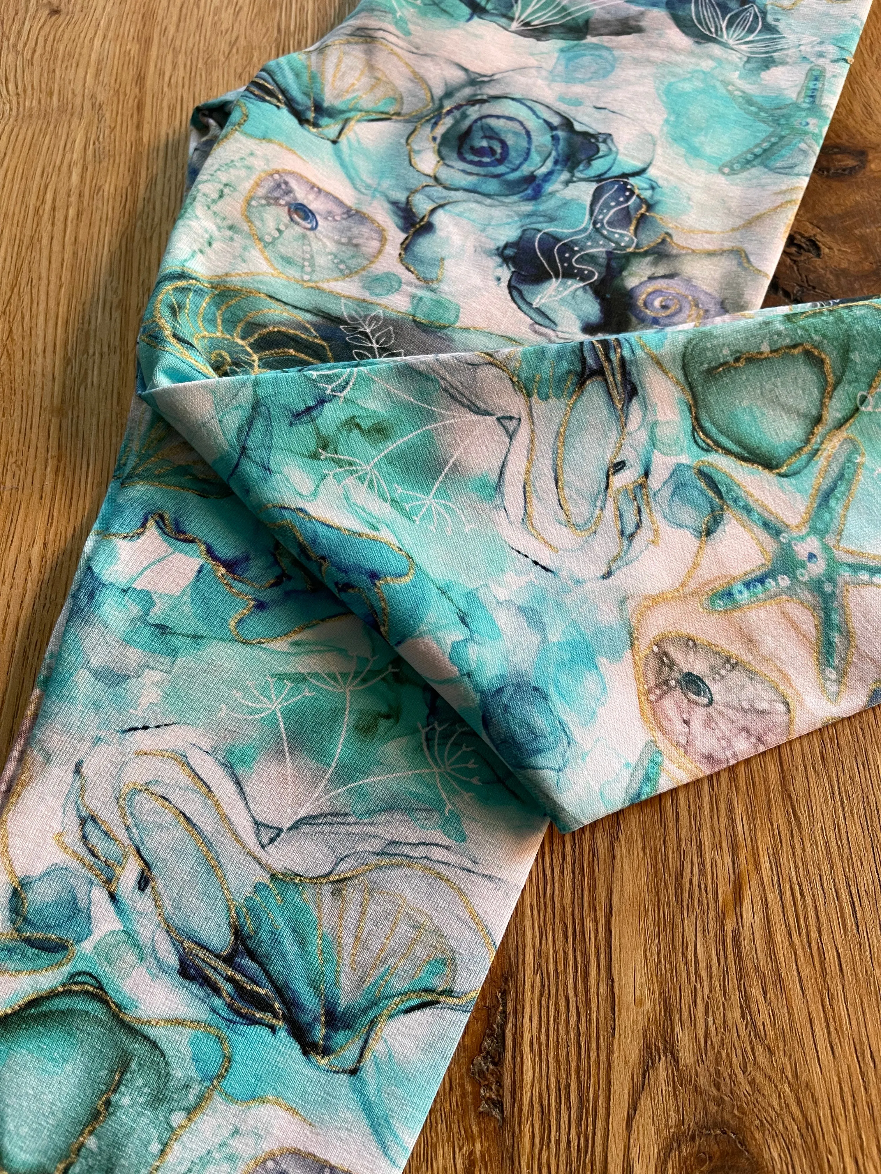 Ocean Cuffed Leggings