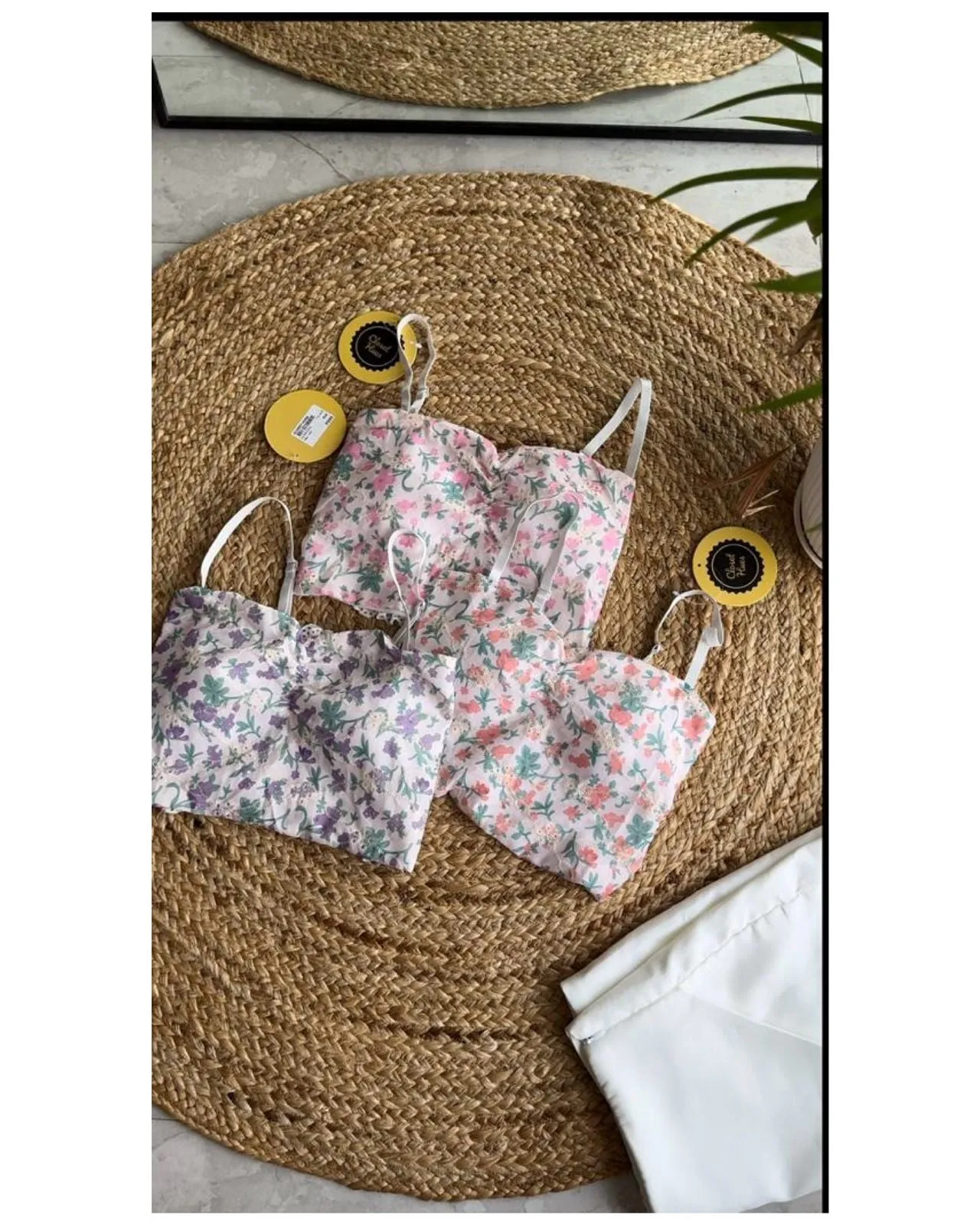 Pam floral crop top