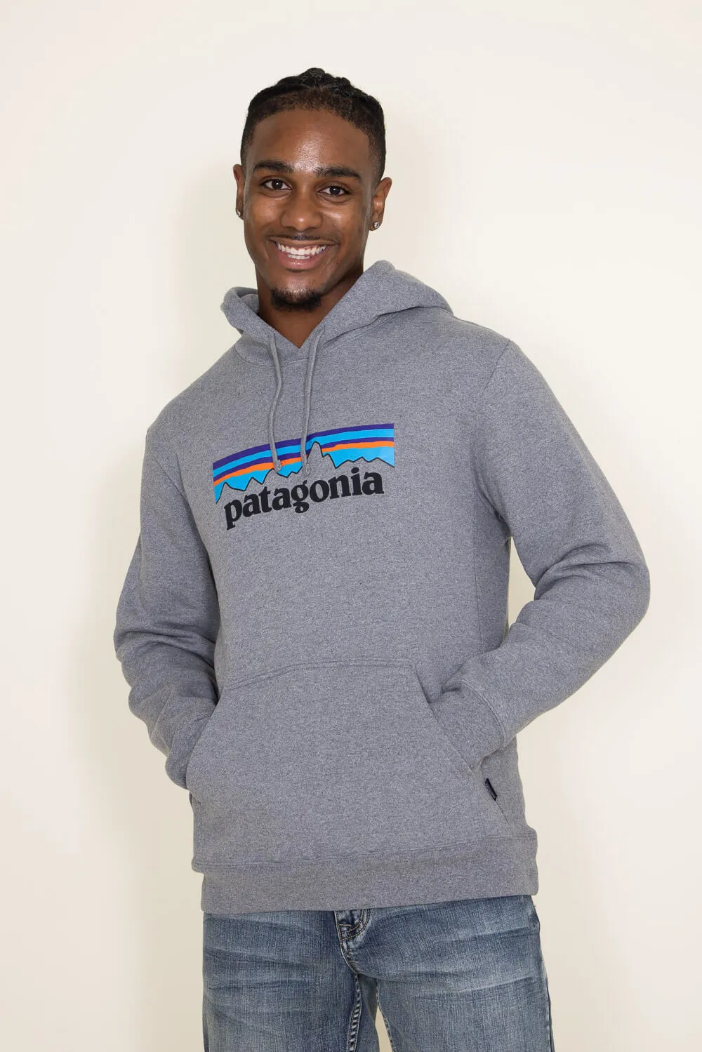 Patagonia Men’s P-6 Logo Uprisal Hoodie in Grey | 39622-GLH
