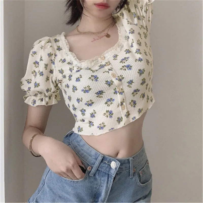"HEART BUTTON PUFF SLEEVE FLORAL" TOP N072205