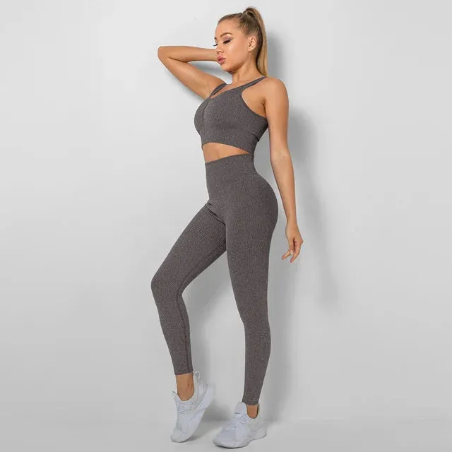 Seamless 2 Piece Yoga Set for Women - Sports Bra and High Waist Leggings